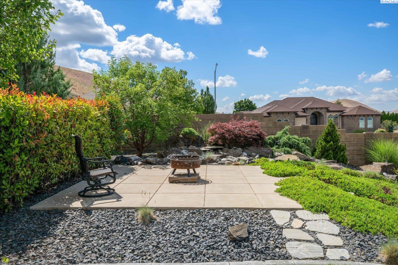 1107 Pinto Lp, Richland, WA 99352