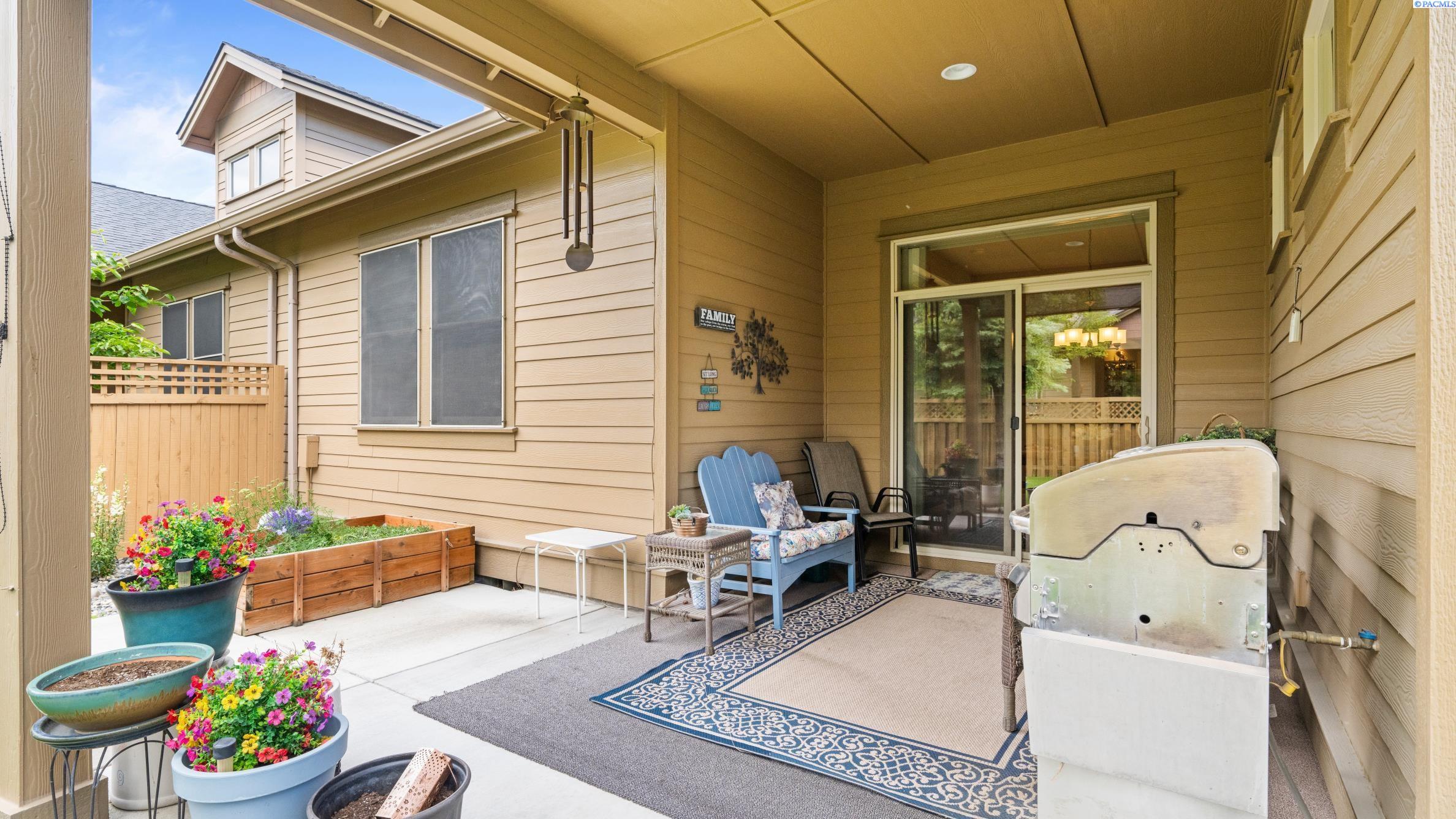 2553 Orchid Ct, Richland, WA 99354