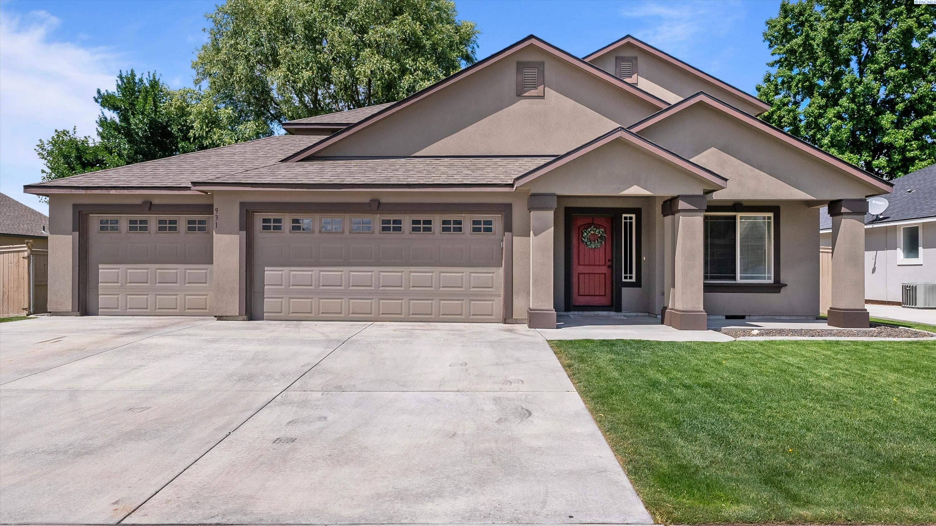 931 Oklahoma St, Kennewick, WA 99336