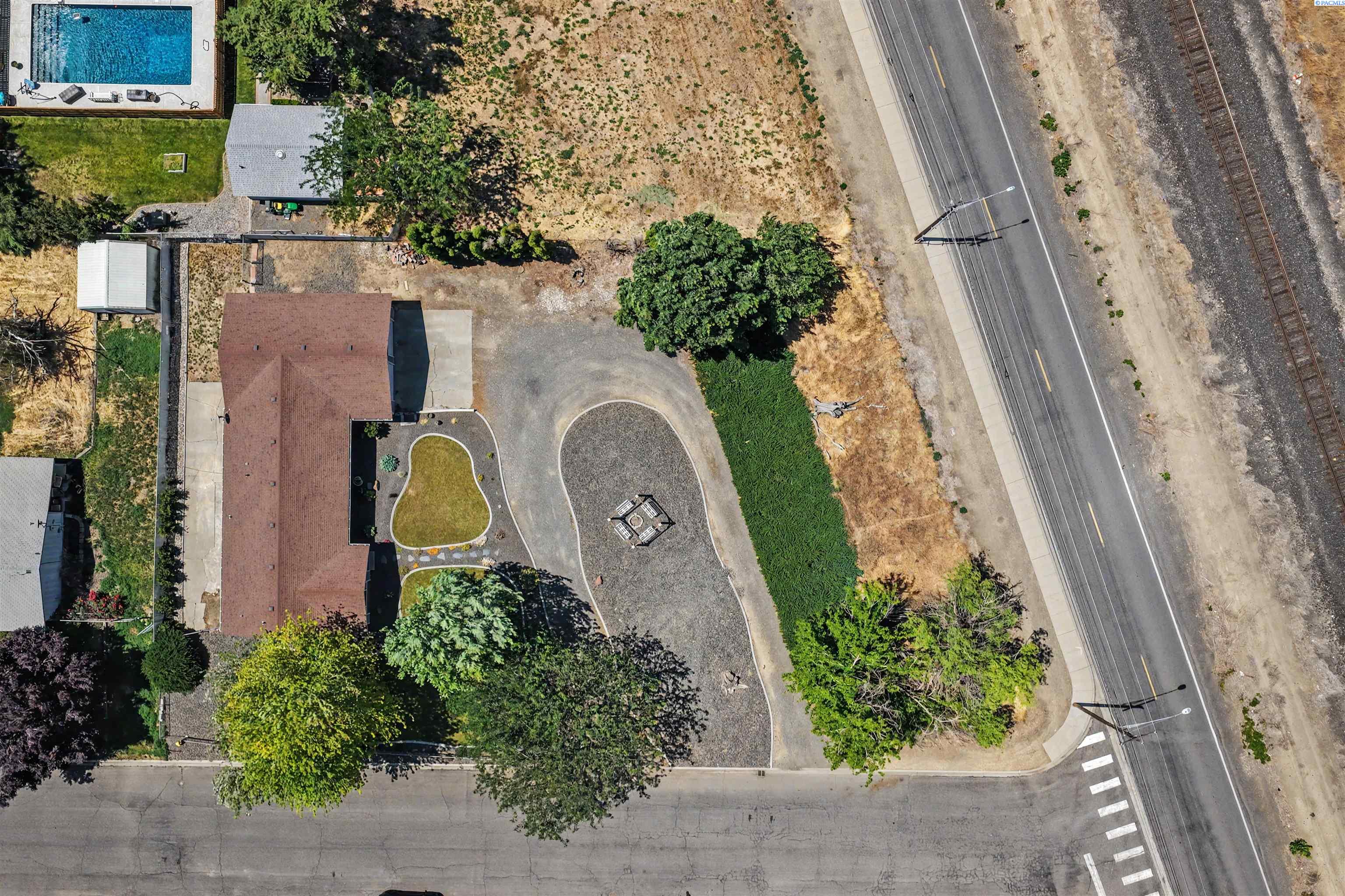 1011 Fir St, Prosser, WA 99350