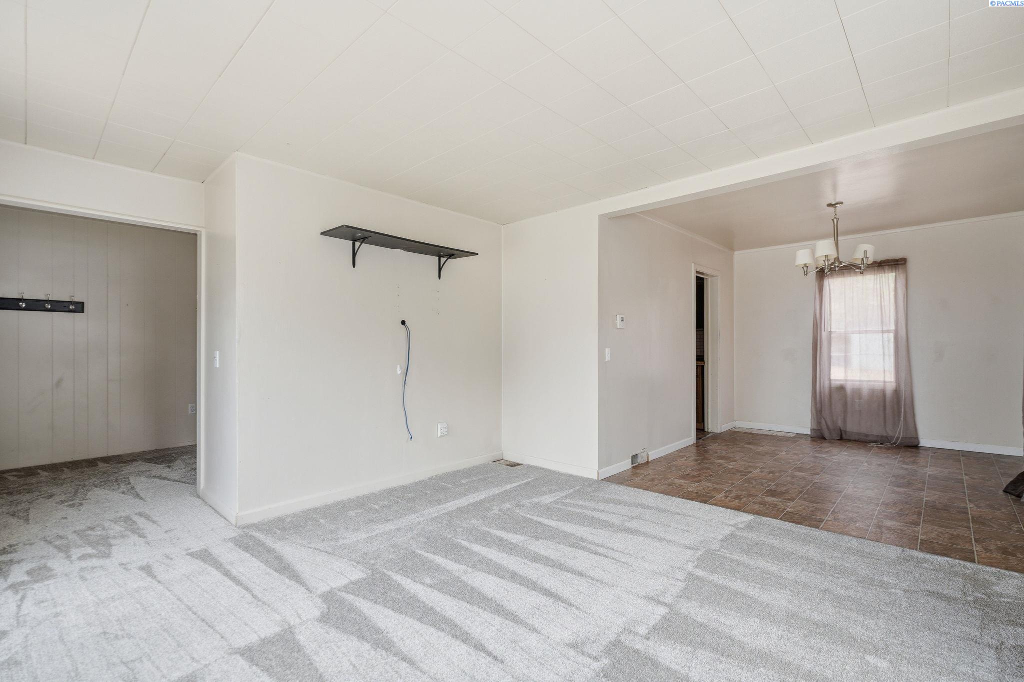 14281430 Stevens , Richland, WA 99354