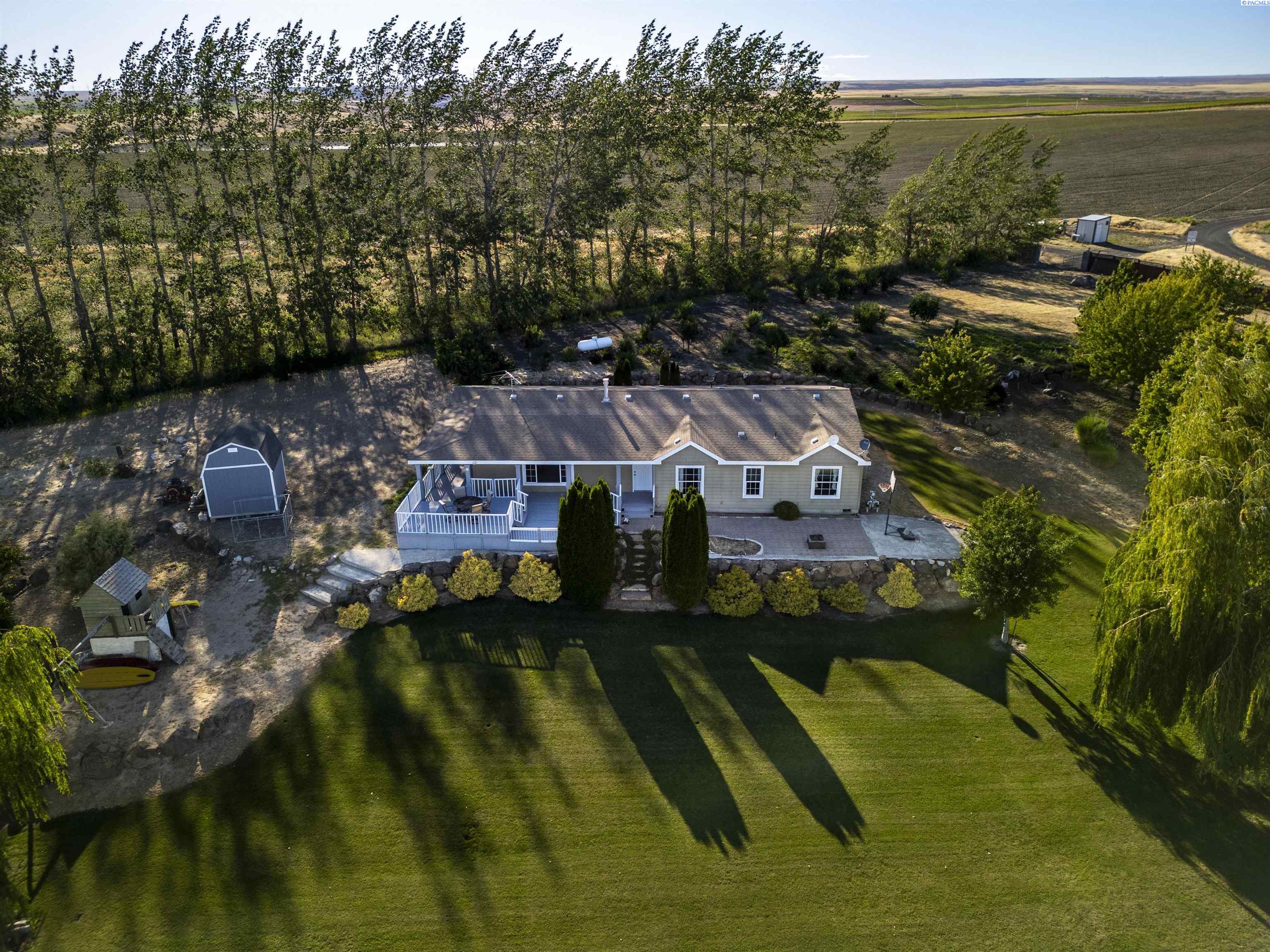 20 Daniels Rd, Prosser, WA 99350