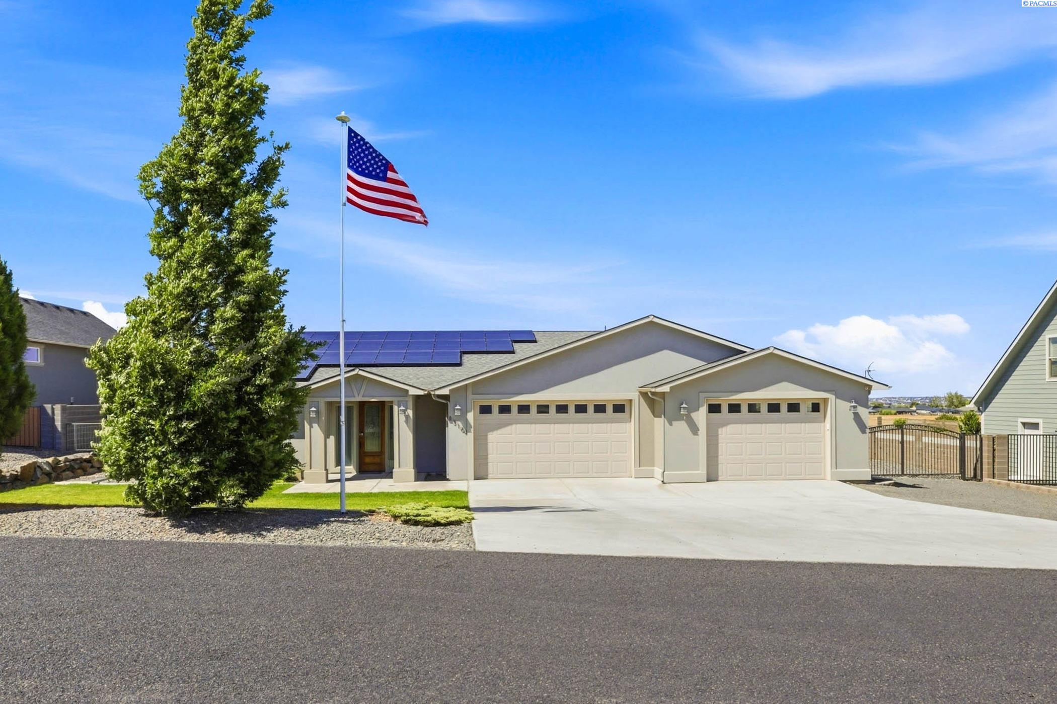 83104 Wallowa Rd, Kennewick, WA 99338
