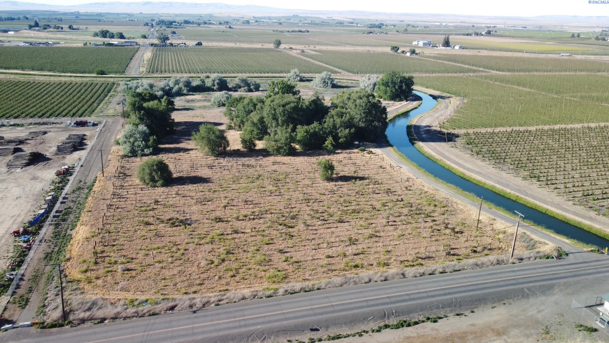 180002 King Tull Rd, Grandview, WA 98930