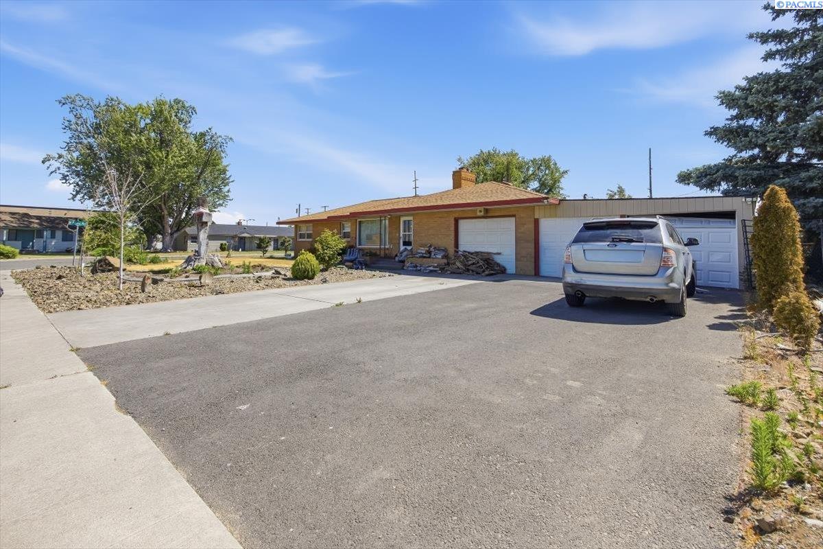 20 Neel St, Kennewick, WA 99336