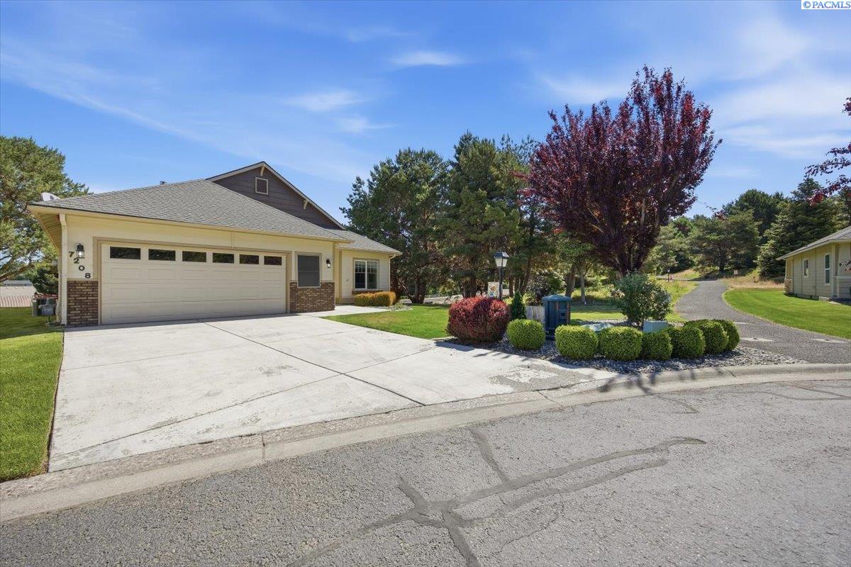 7208 20th Ct, Kennewick, WA 99338