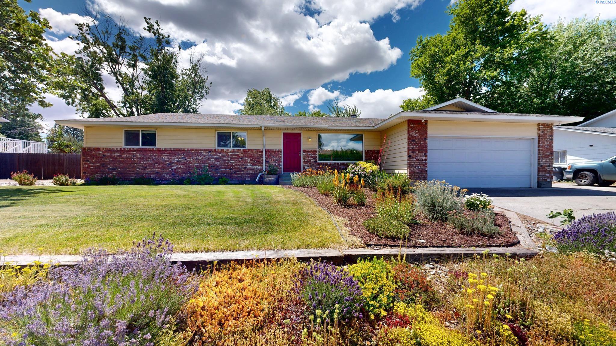 413 Spengler St, Richland, WA 99354