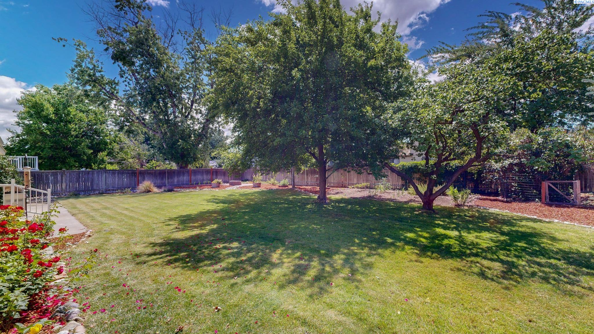 413 Spengler St, Richland, WA 99354