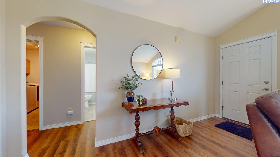 2515 Grand Ronde Ave #a, Kennewick, WA 99336