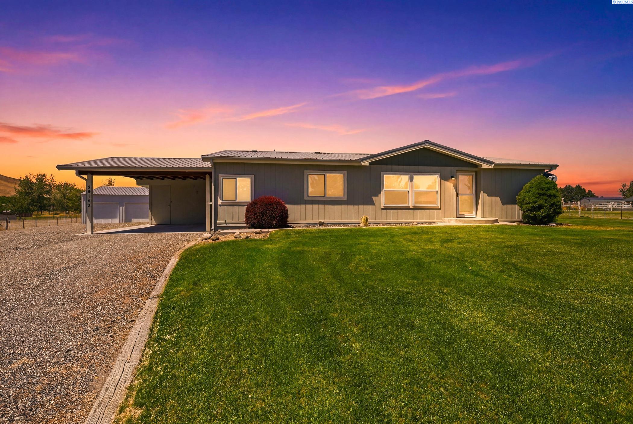 48142 Mayo Loop, Benton City, WA 99320
