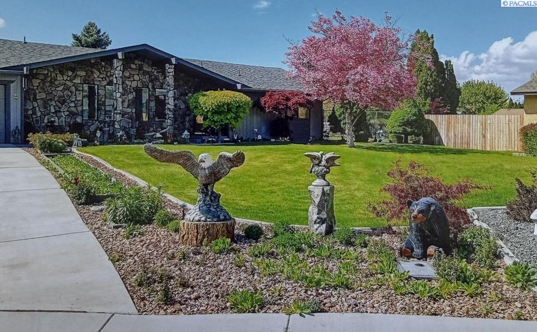 4508 5th Ave, Kennewick, WA 99336