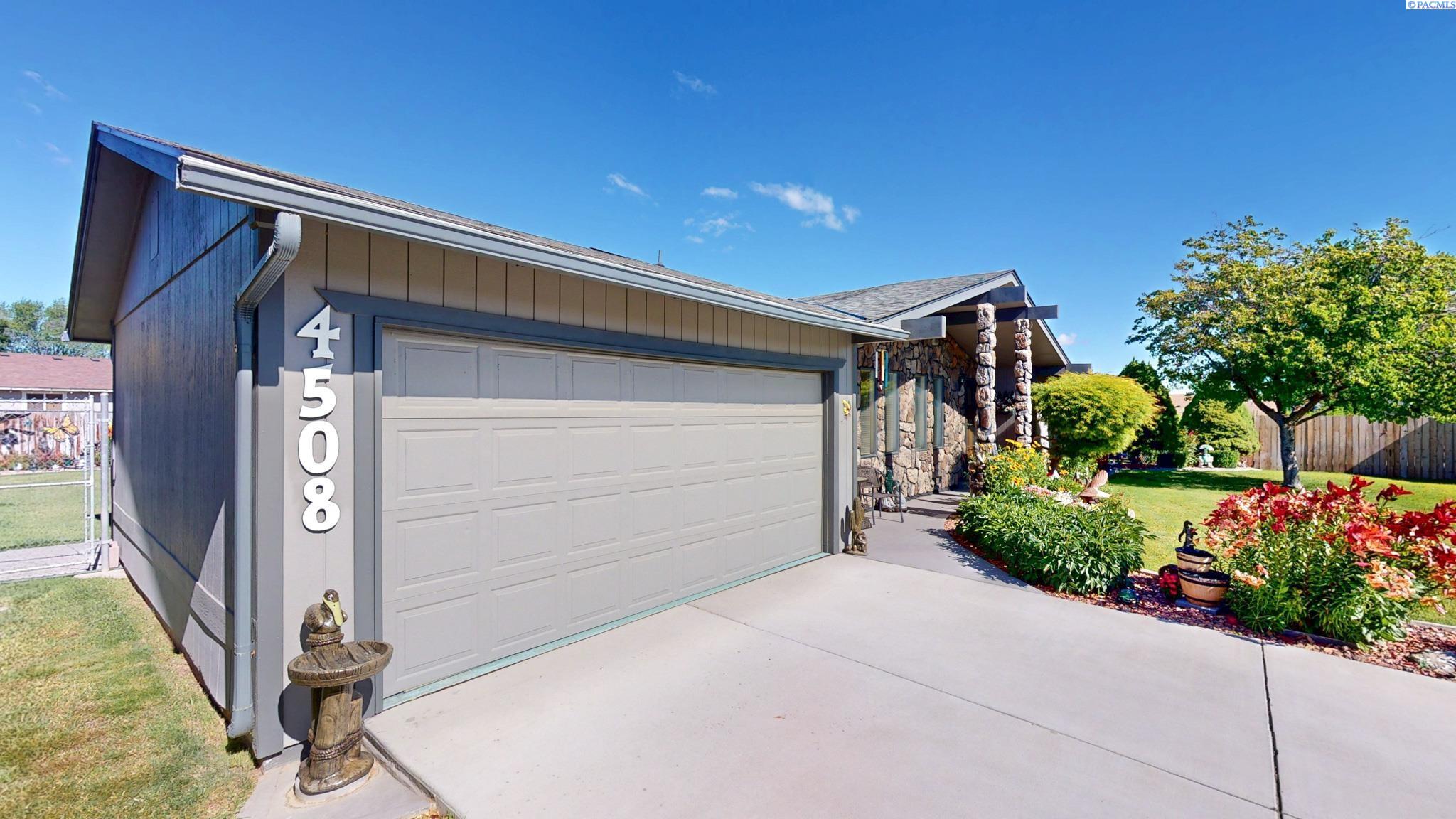4508 5th Ave, Kennewick, WA 99336