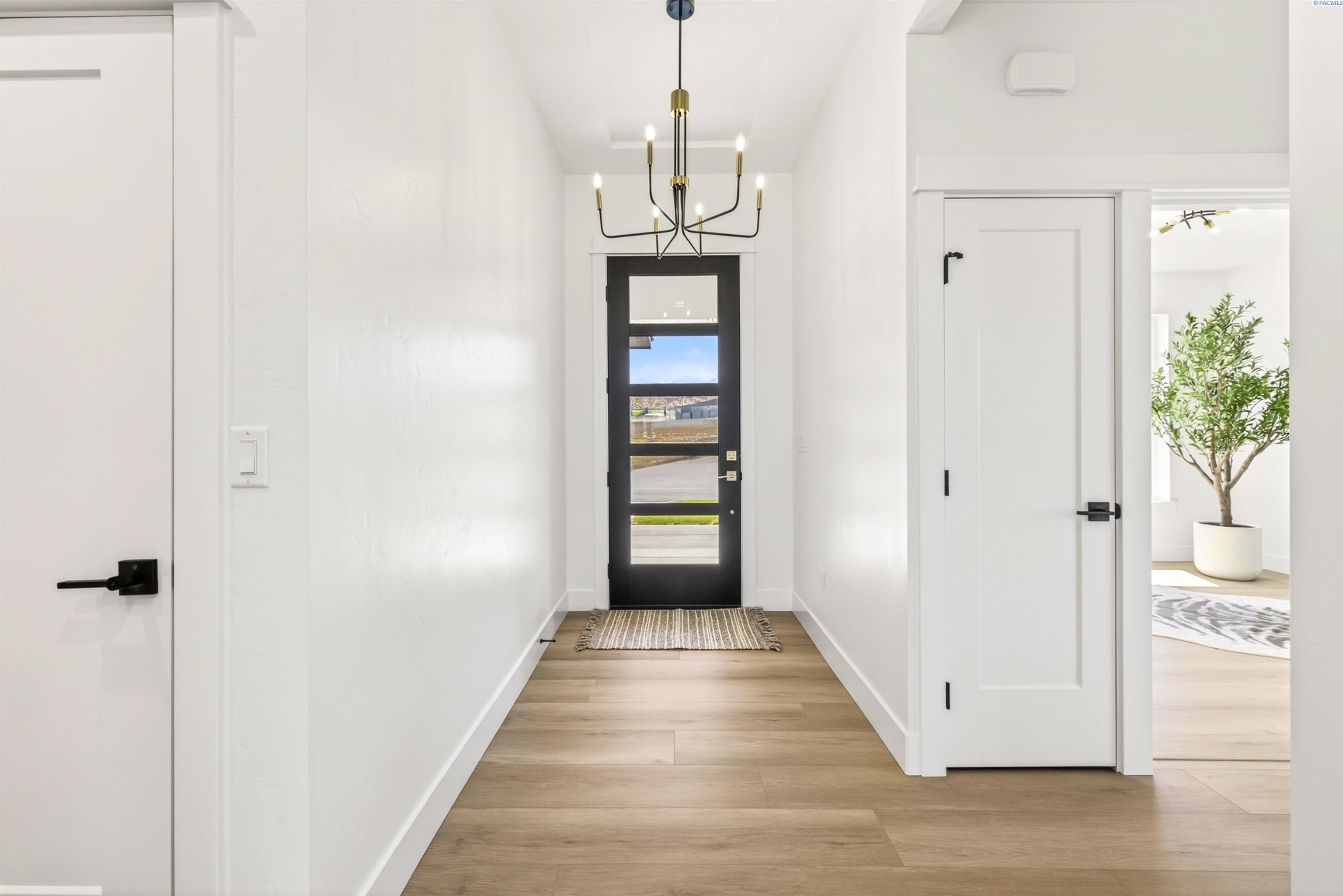 3556 Nuthatch St, Richland, WA 99352
