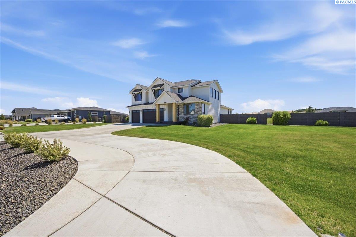 87729 Calico Rd, Kennewick, WA 99338