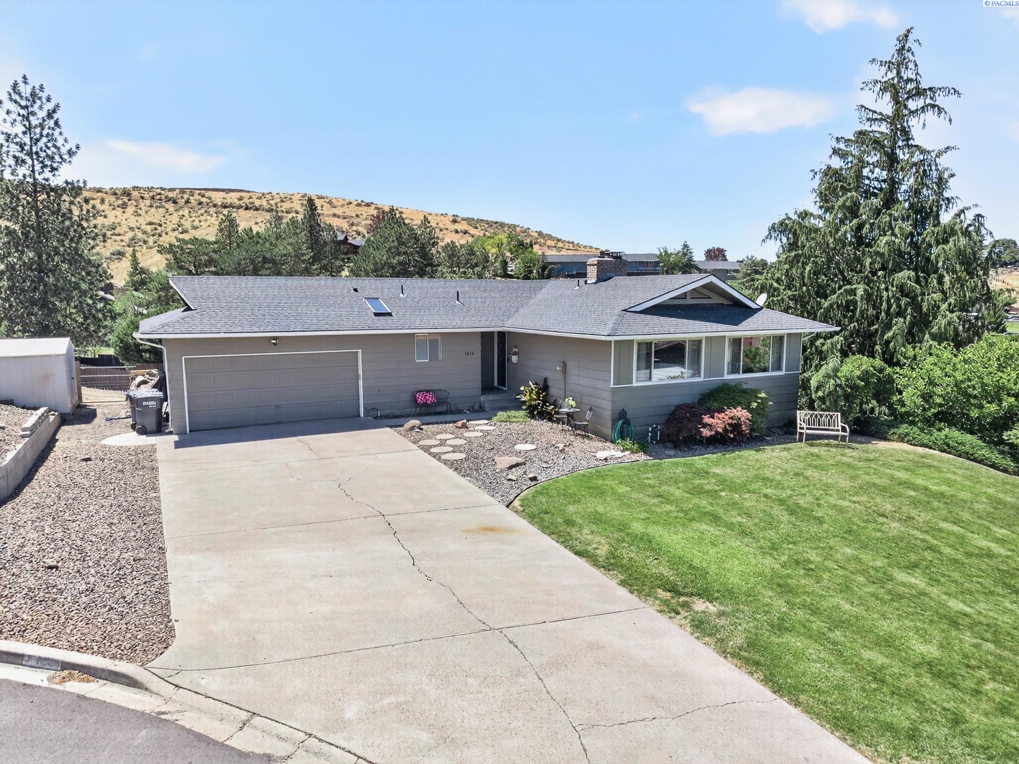 1415 Roza Vi, Prosser, WA 99350