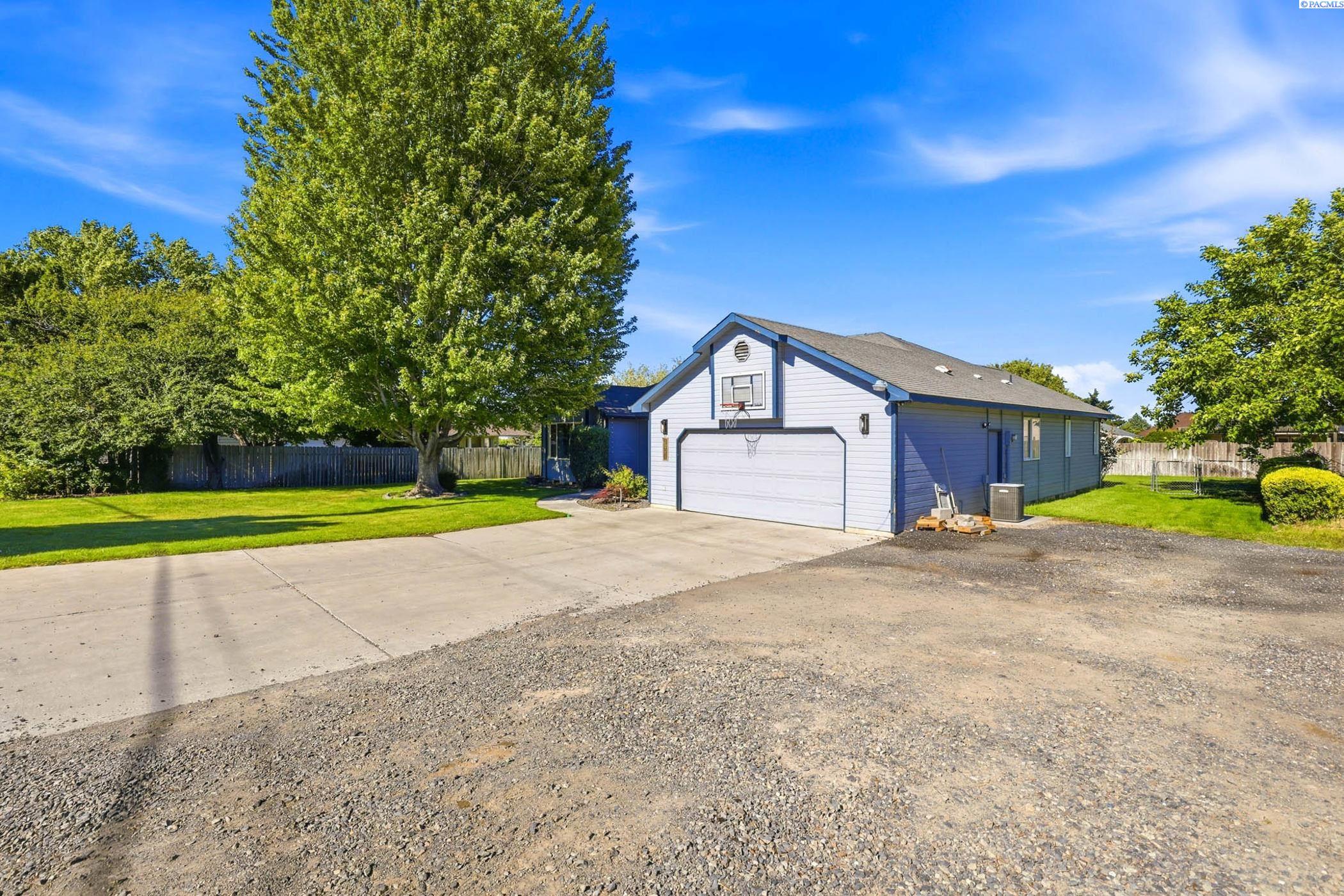 3605 Ely St, Kennewick, WA 99337