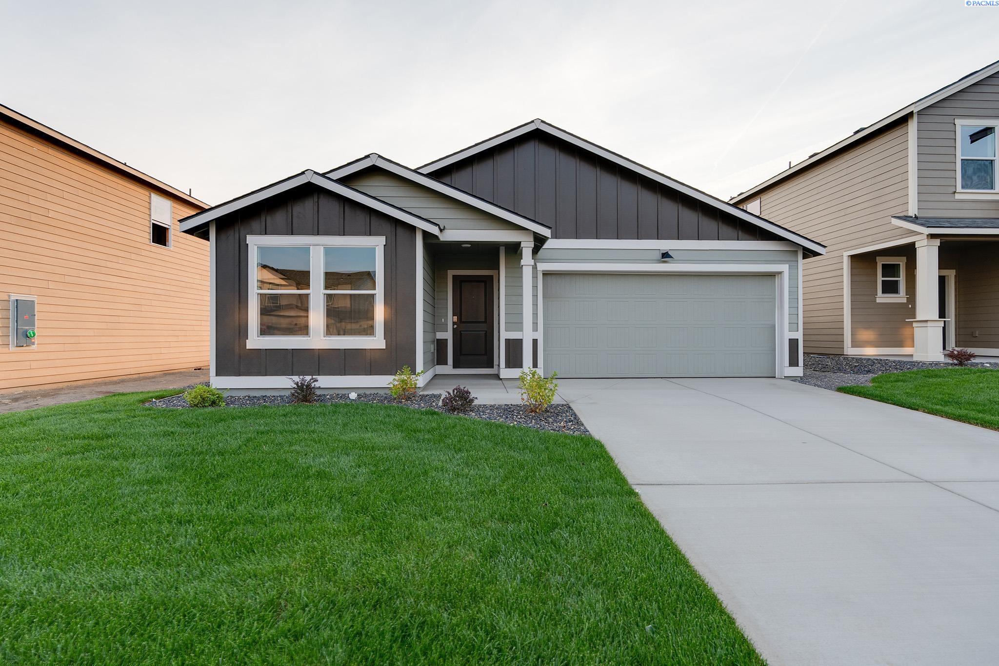 6202 Road 115, Pasco, WA 99301