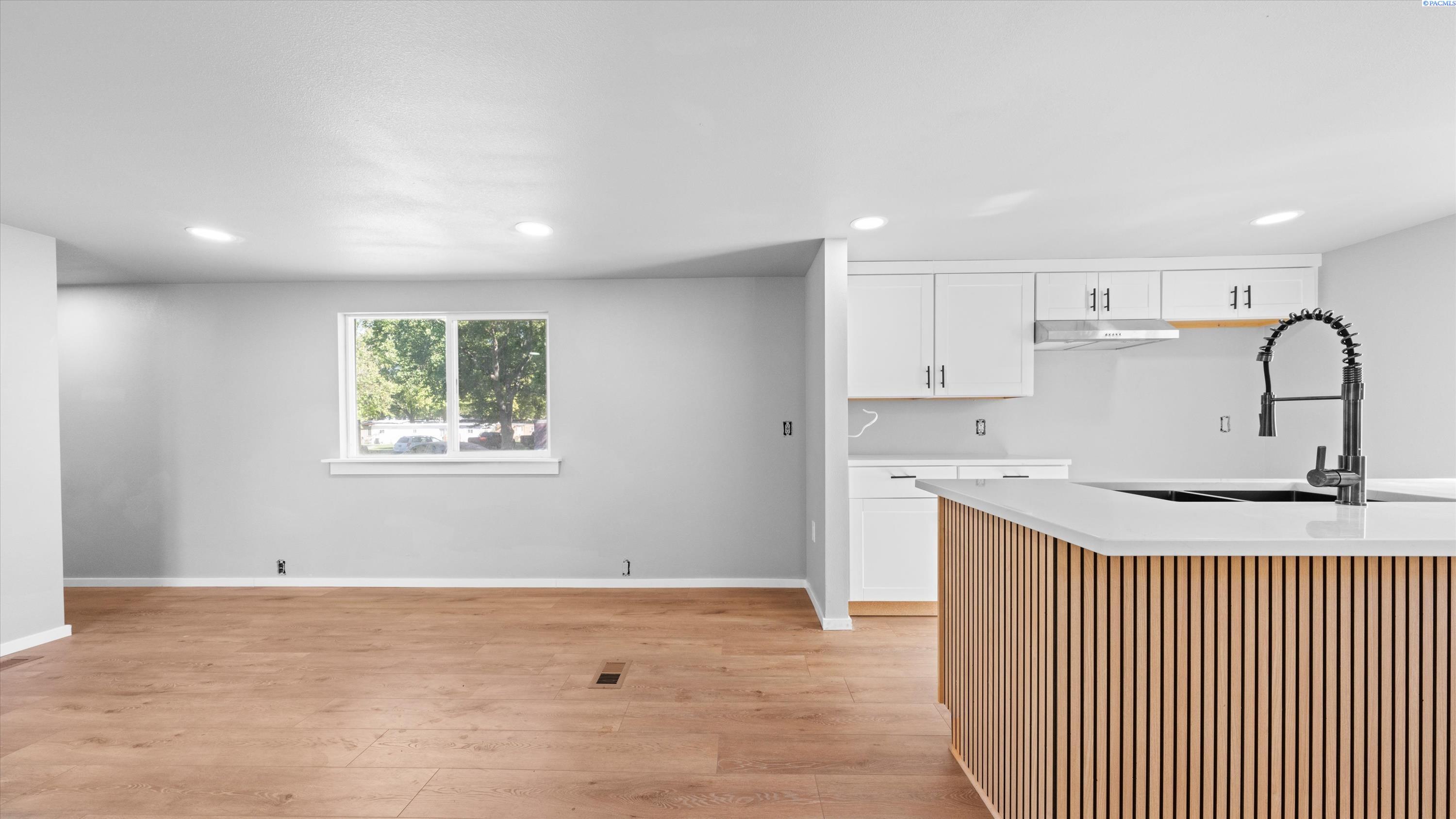 1505 Road 40 Trailer 804 #804, Pasco, WA 99301-4959