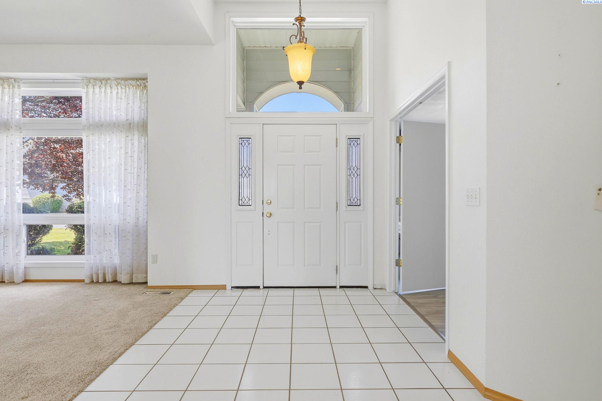 2915 Sonoran Ct, Richland, WA 99354