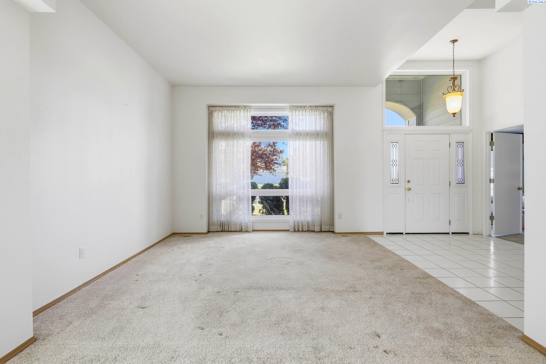 2915 Sonoran Ct, Richland, WA 99354