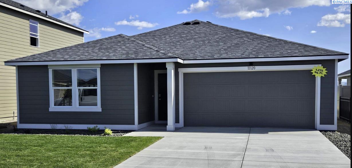 11224 Buckingham Dr, Pasco, WA 99301