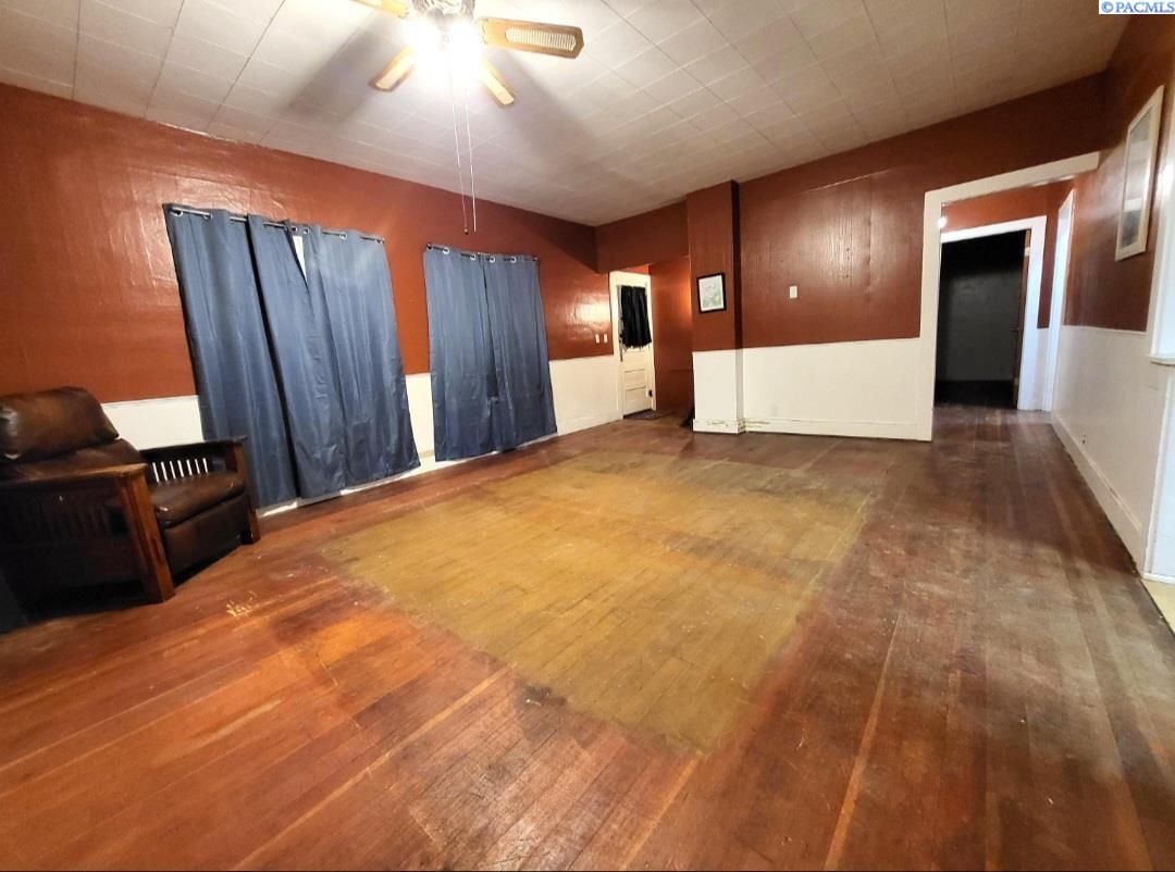 3rd image of 1212 Main Street, Pomeroy, WA 99347 | MLS# 293855