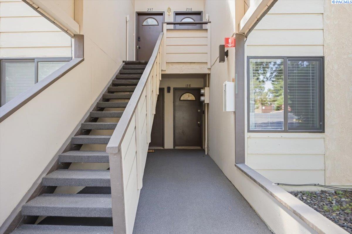 303 Gage Blvd #138 #138, Richland, WA 99352