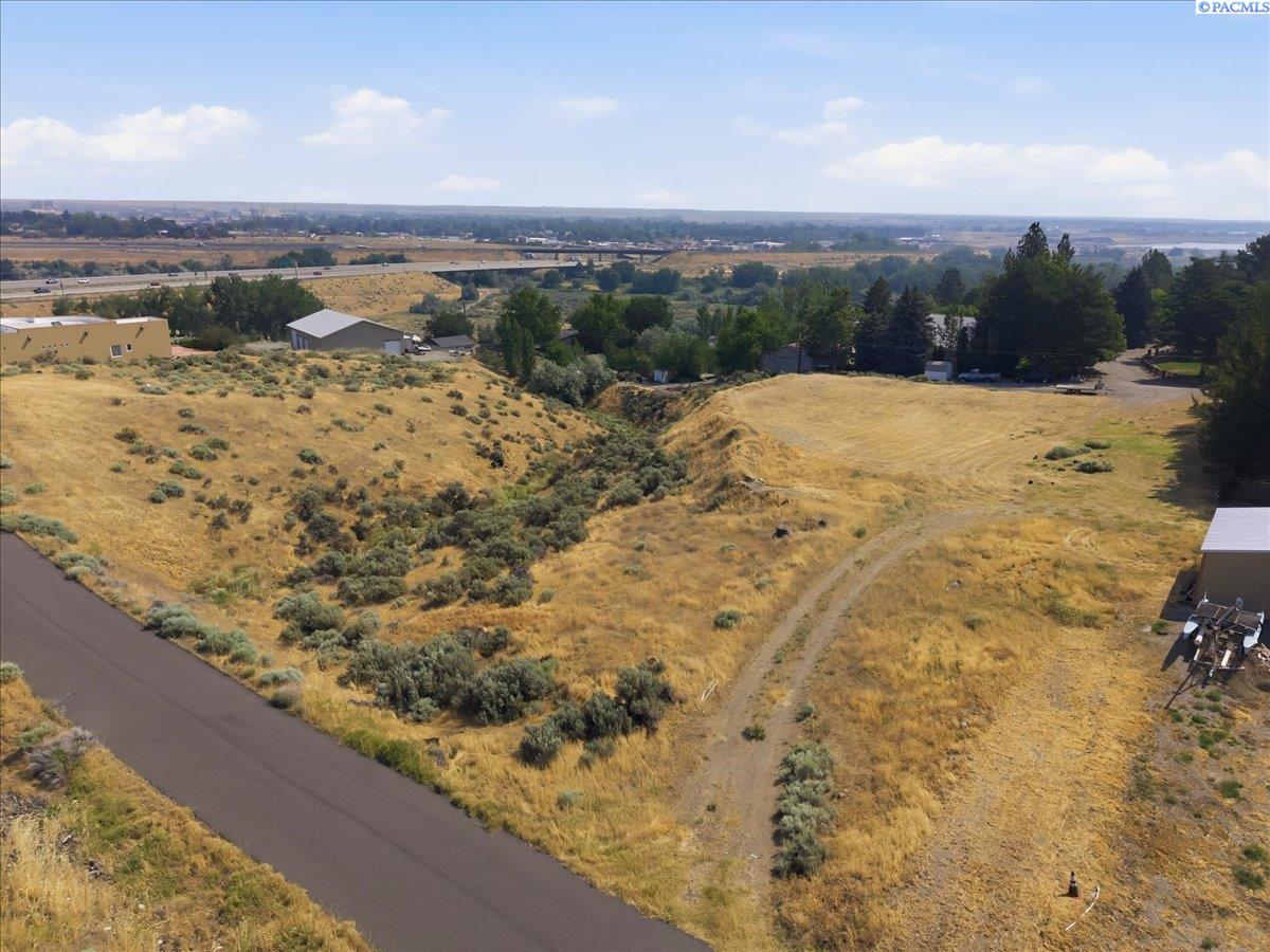 NKA Chamnaview Ln, Richland, WA 99352