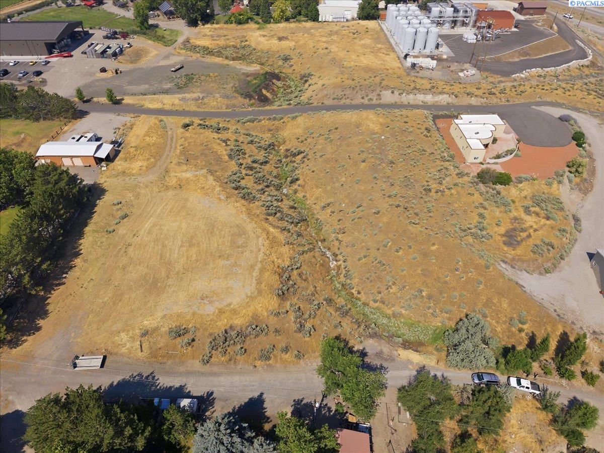 NKA Chamnaview Ln, Richland, WA 99352