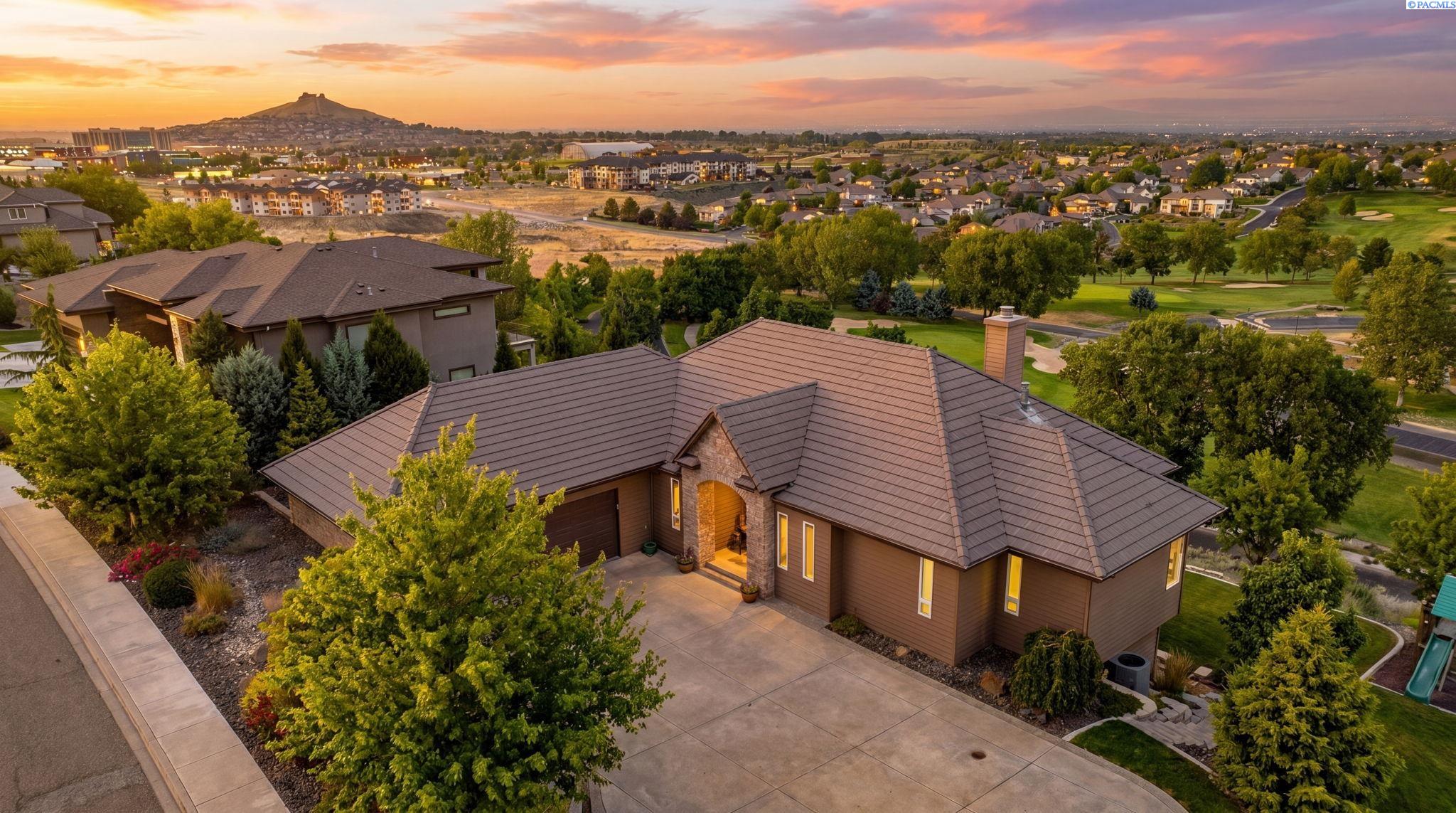 4004 42nd Ave, Kennewick, WA 99338