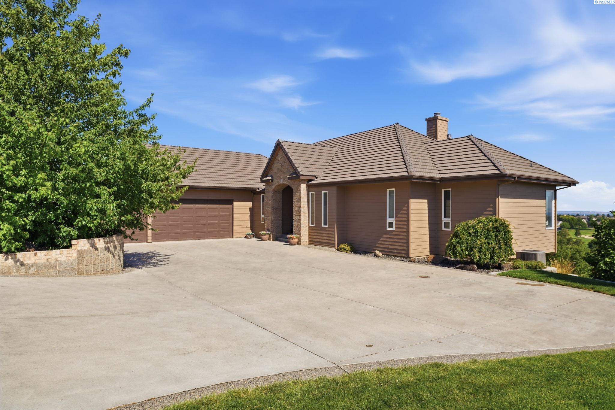 4004 42nd Ave, Kennewick, WA 99338