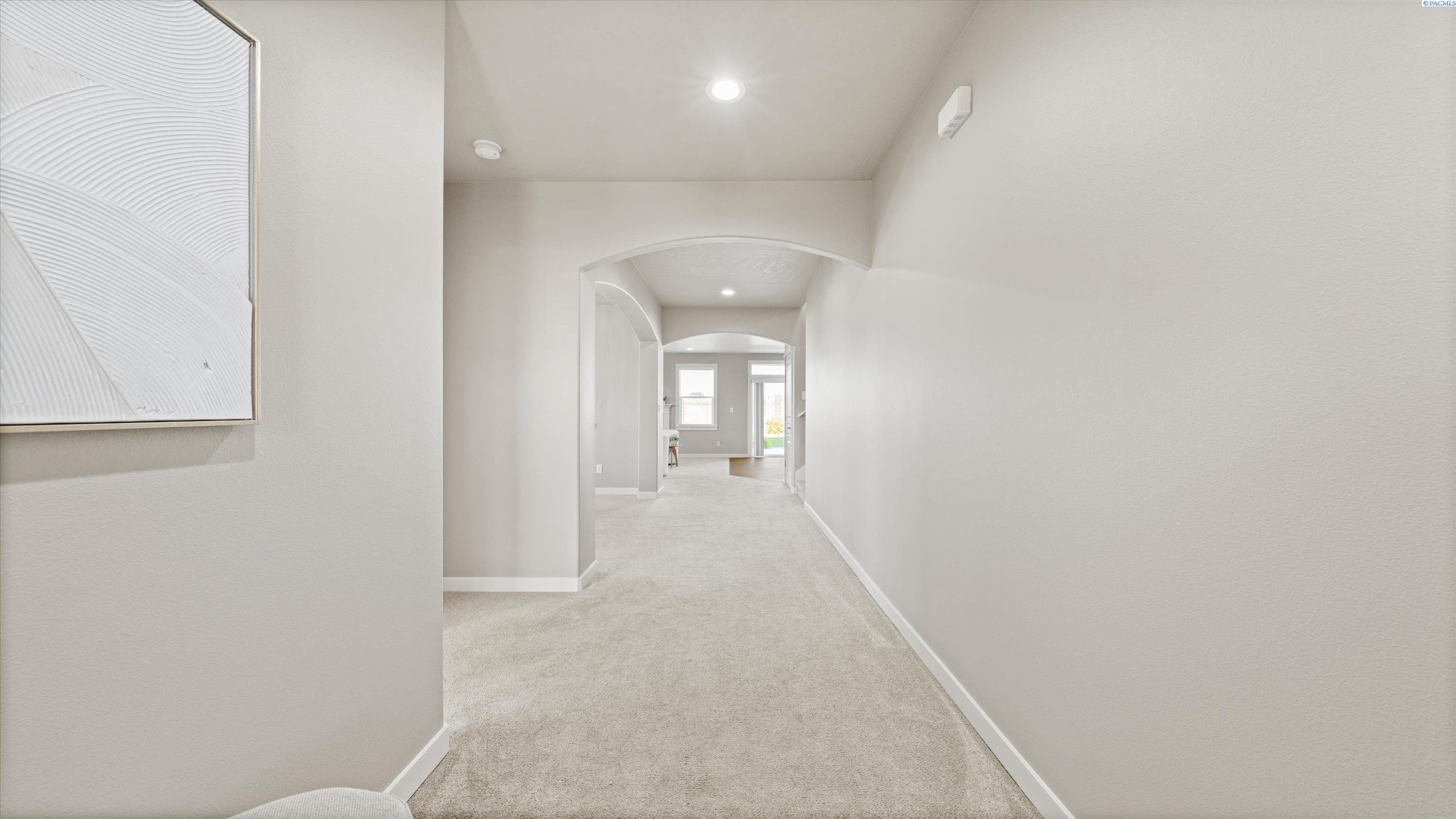 3409 Colombard Ln, Pasco, WA 99301