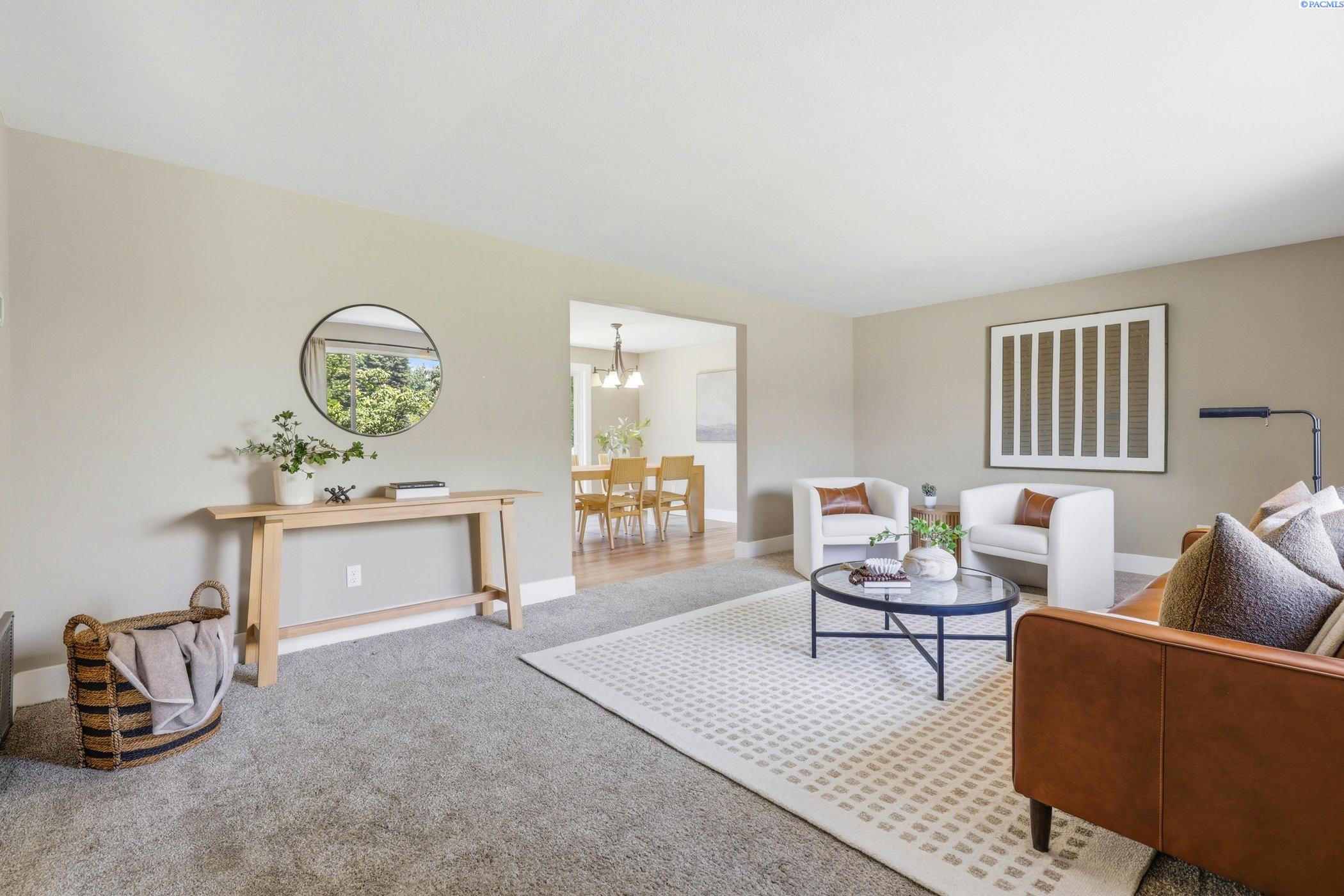 2204 Enterprise , Richland, WA 99354