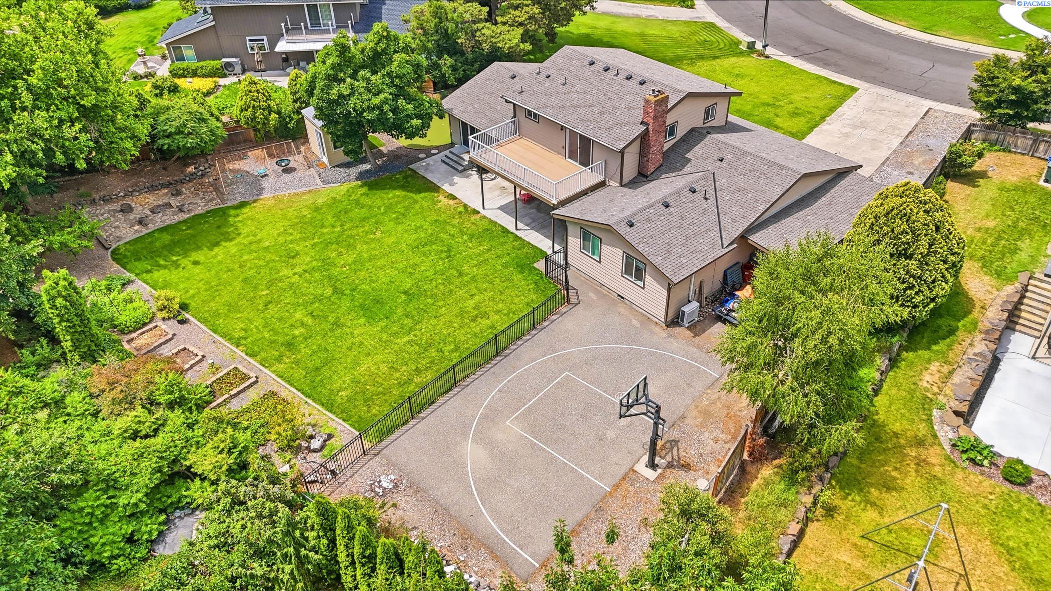 2204 Enterprise , Richland, WA 99354
