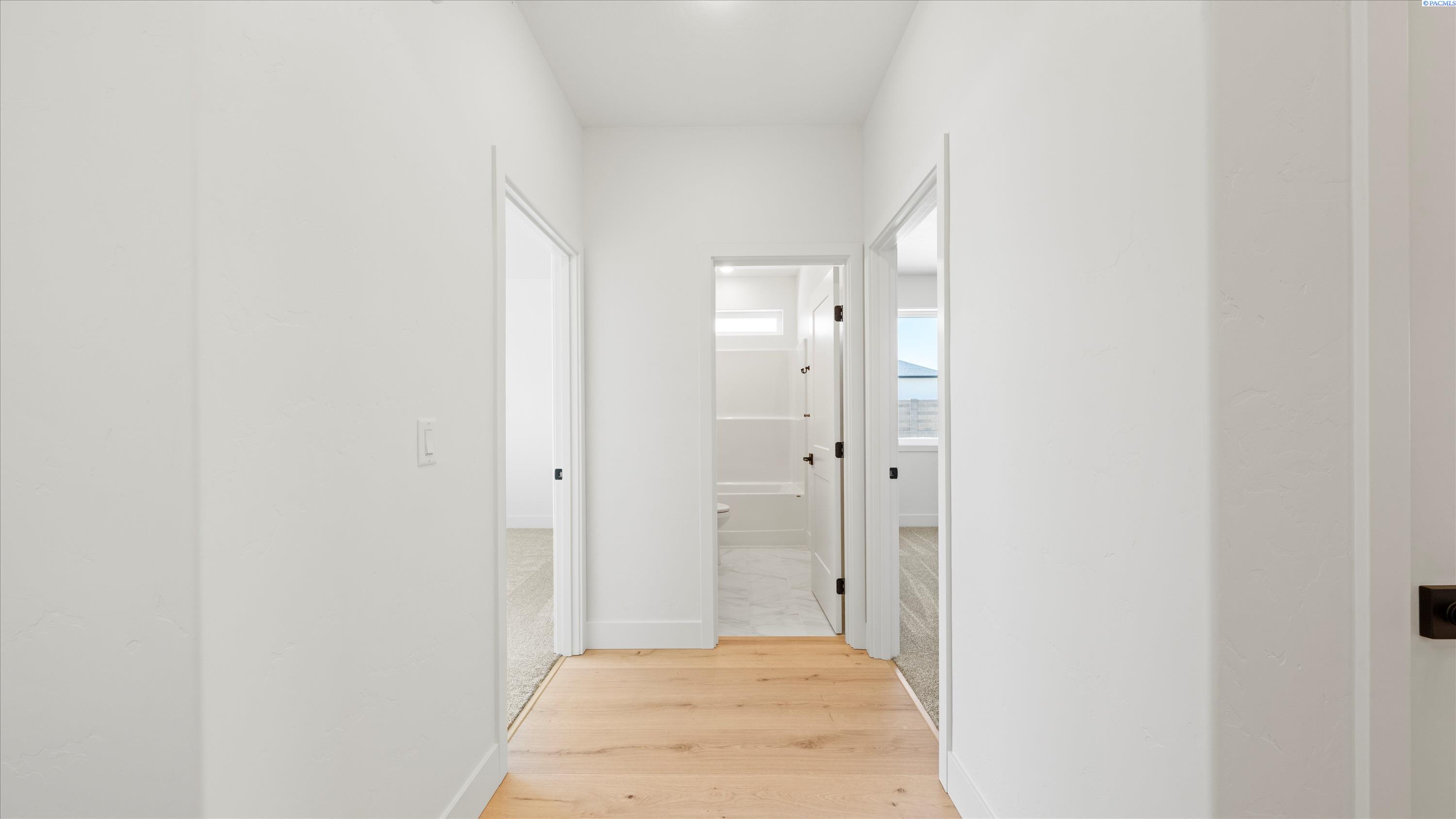 3396 Allison Way, Richland, WA 99352