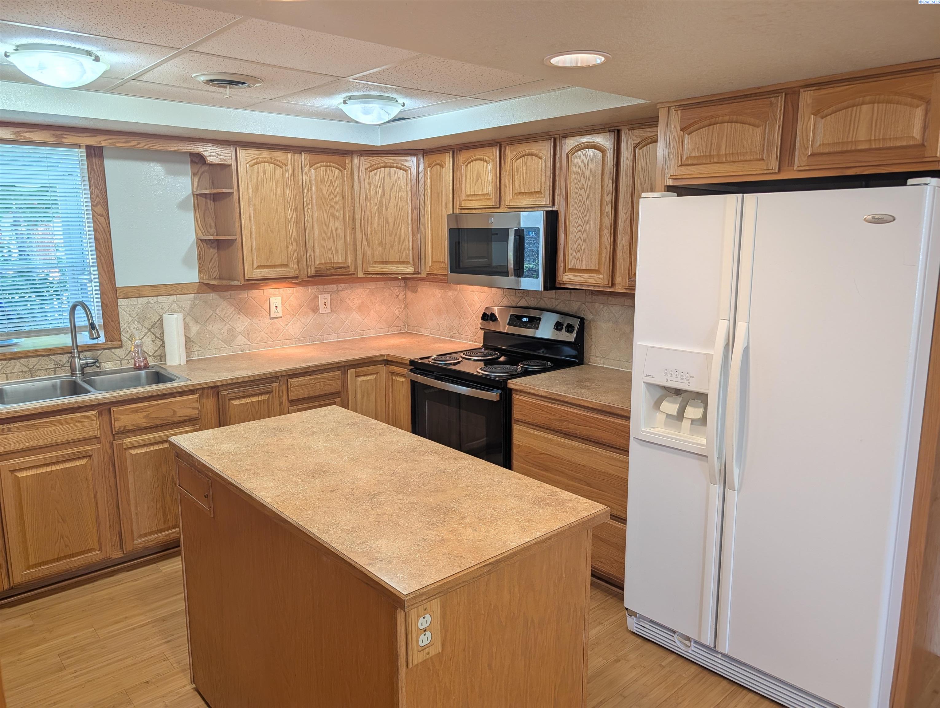 2407 Boise St, Richland, WA 99352