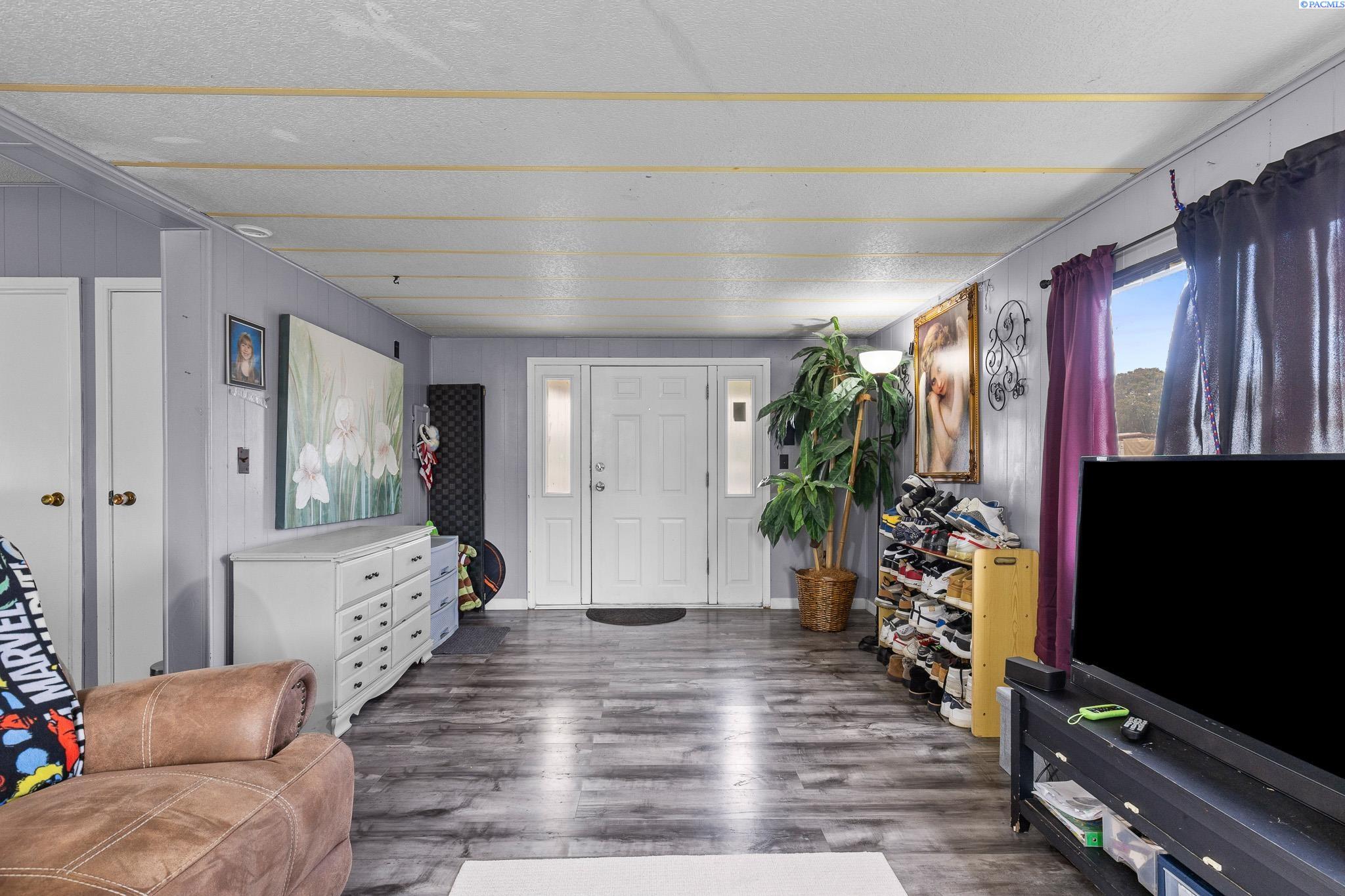 305 23rd Ave, Pasco, WA 99301