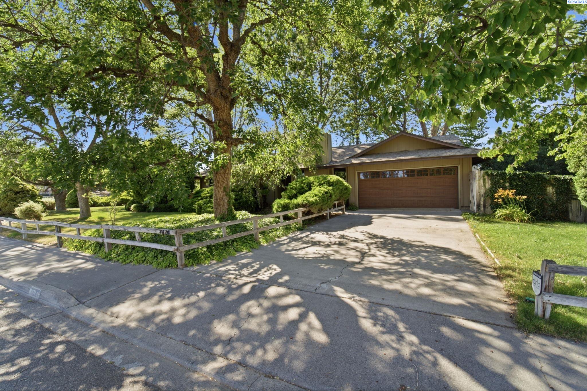 1616 17th Ave, Kennewick, WA 99337
