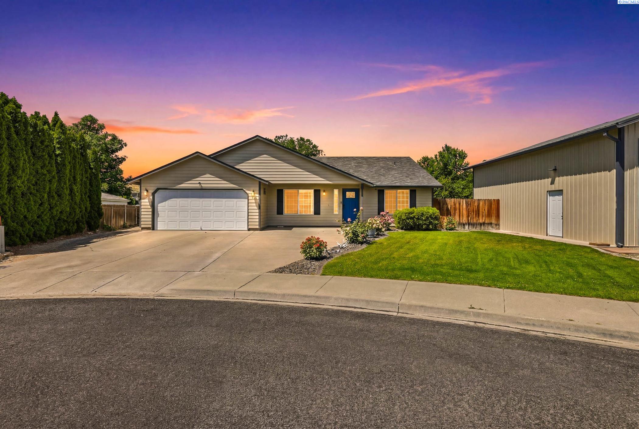 4910 Washington Pl, Kennewick, WA 99337
