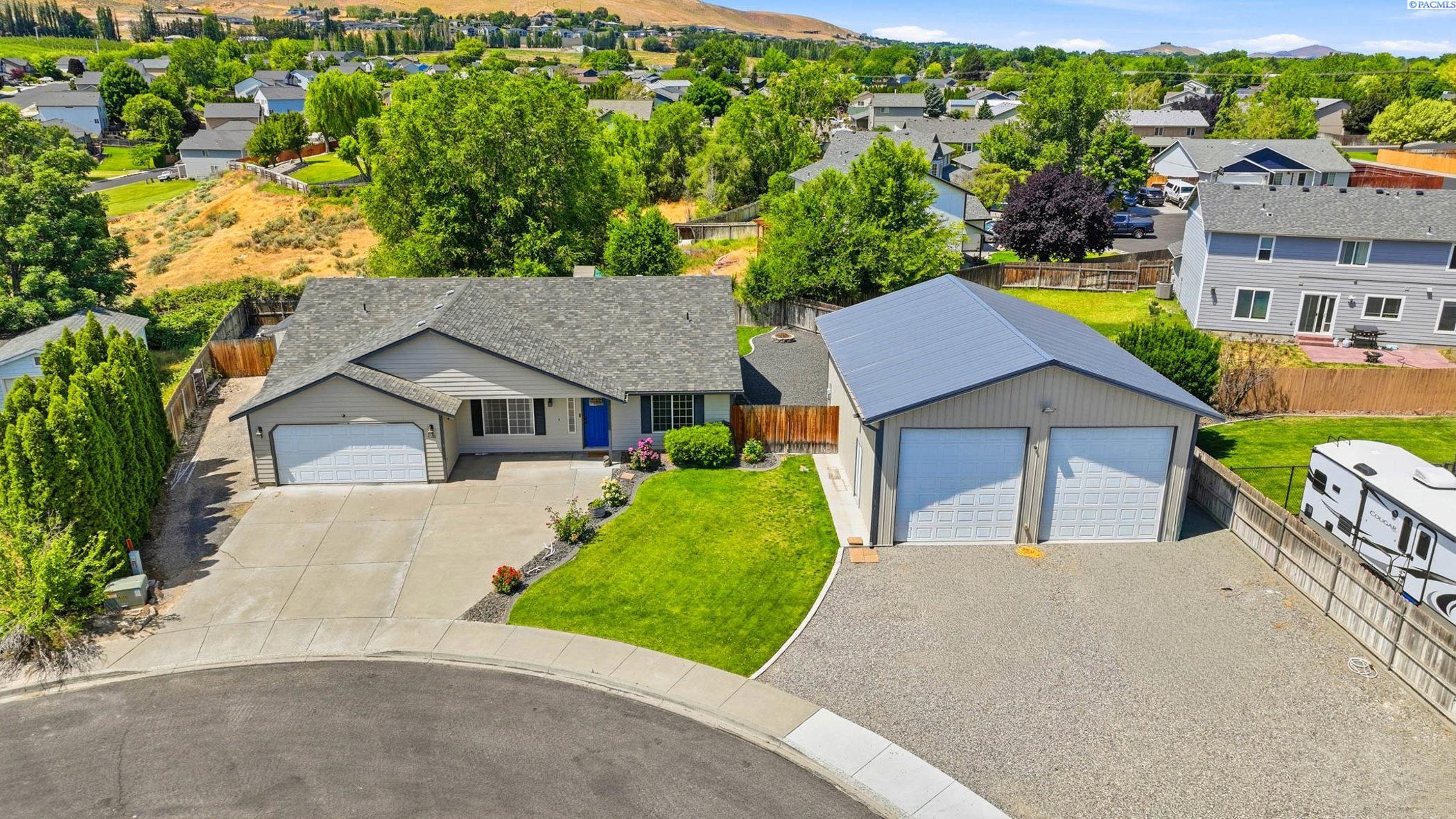 4910 Washington Pl, Kennewick, WA 99337