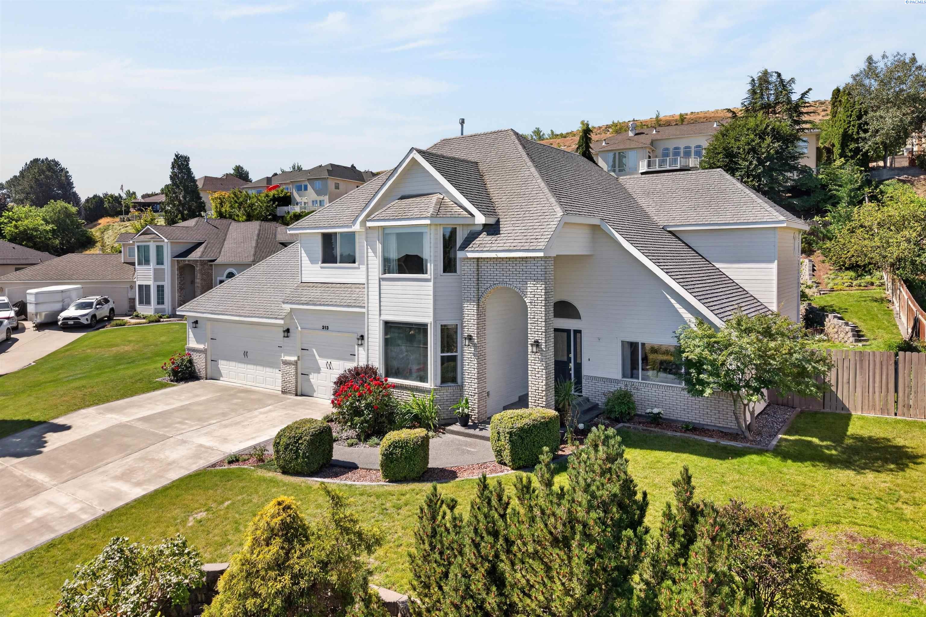 313 Adair Dr, Richland, WA 99352