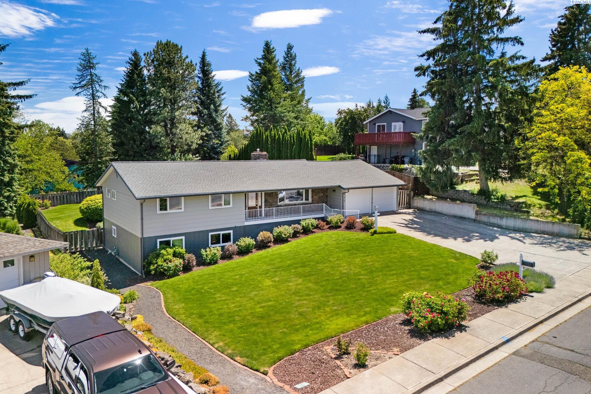 950 SW Mies, Pullman WA 99163