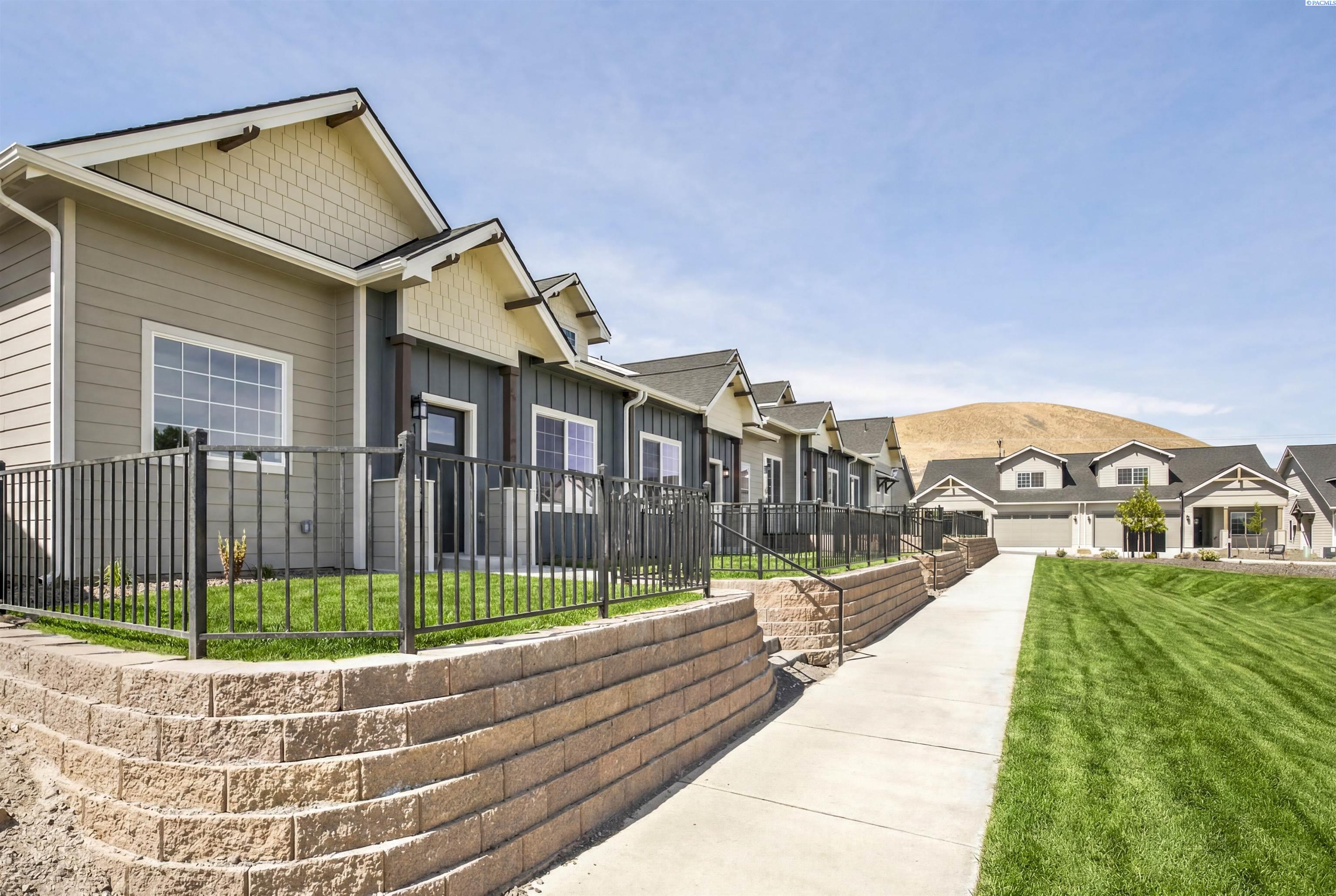 4484 Conifer St, West Richland WA 99353