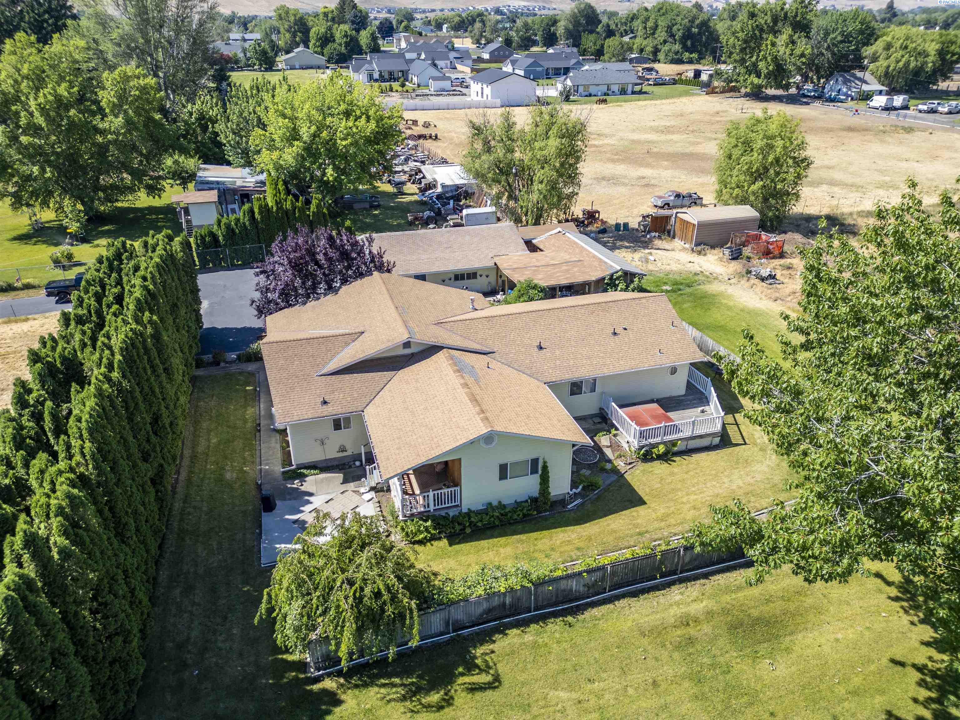 340 Nunn Rd, Prosser, WA 99350