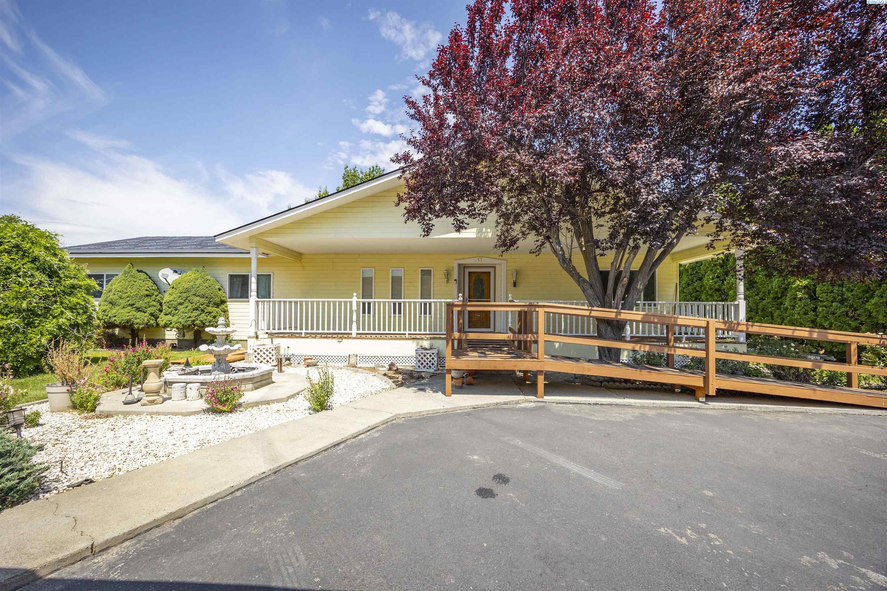 340 Nunn Rd, Prosser, WA 99350