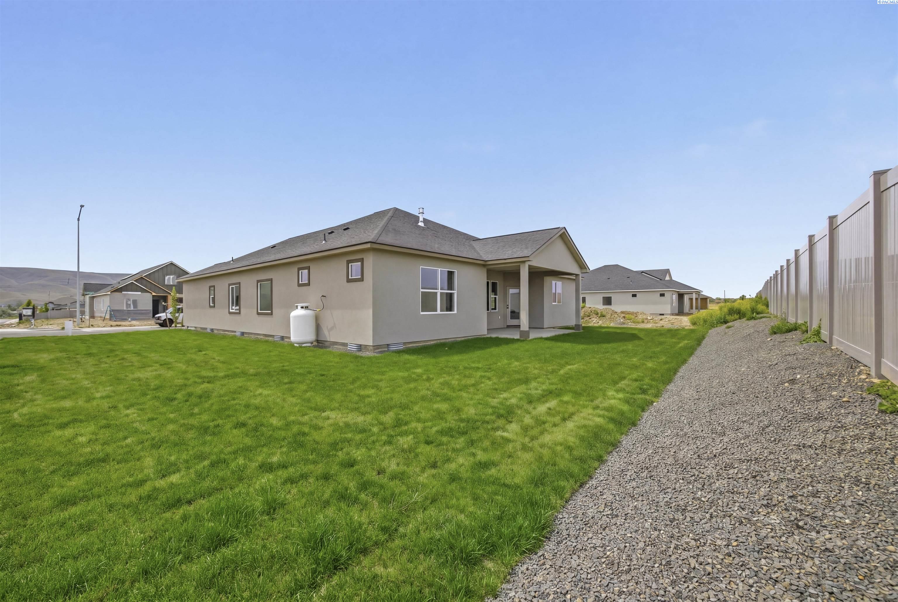 203 Packer St, Prosser, WA 99350
