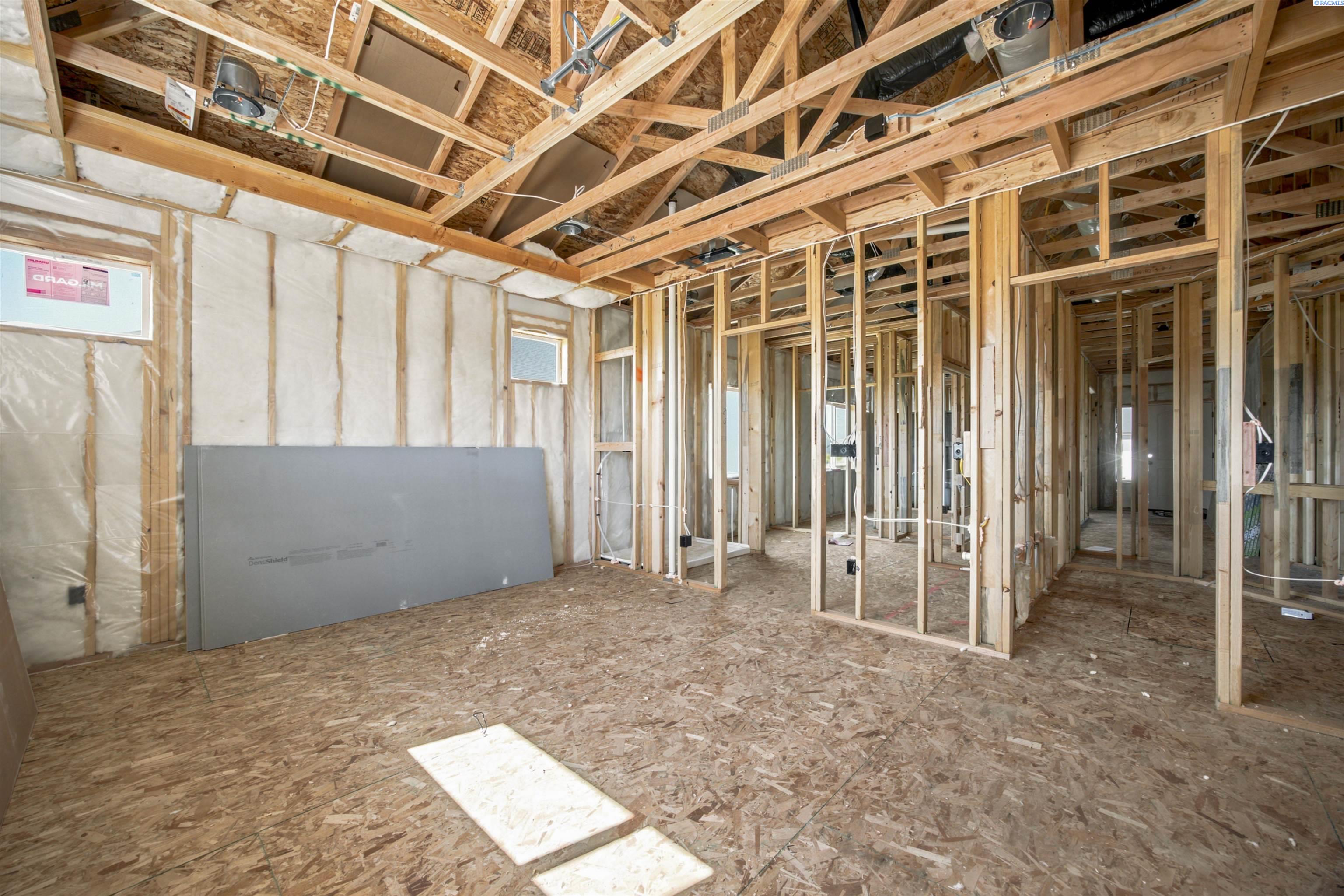 208 Scott Rd, Prosser, WA 99350