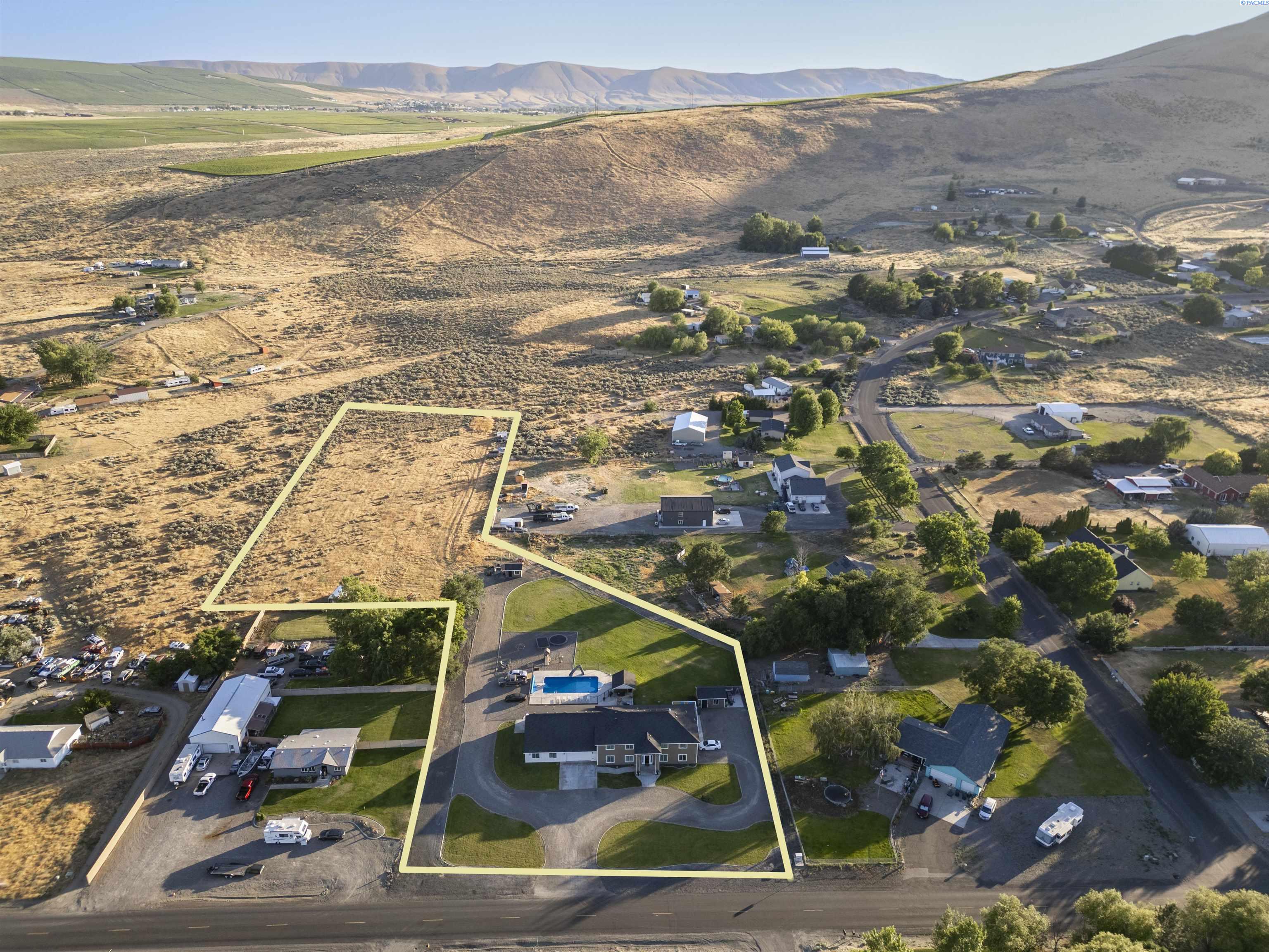 43705 Red Mountain Rd, Benton City, WA 99320