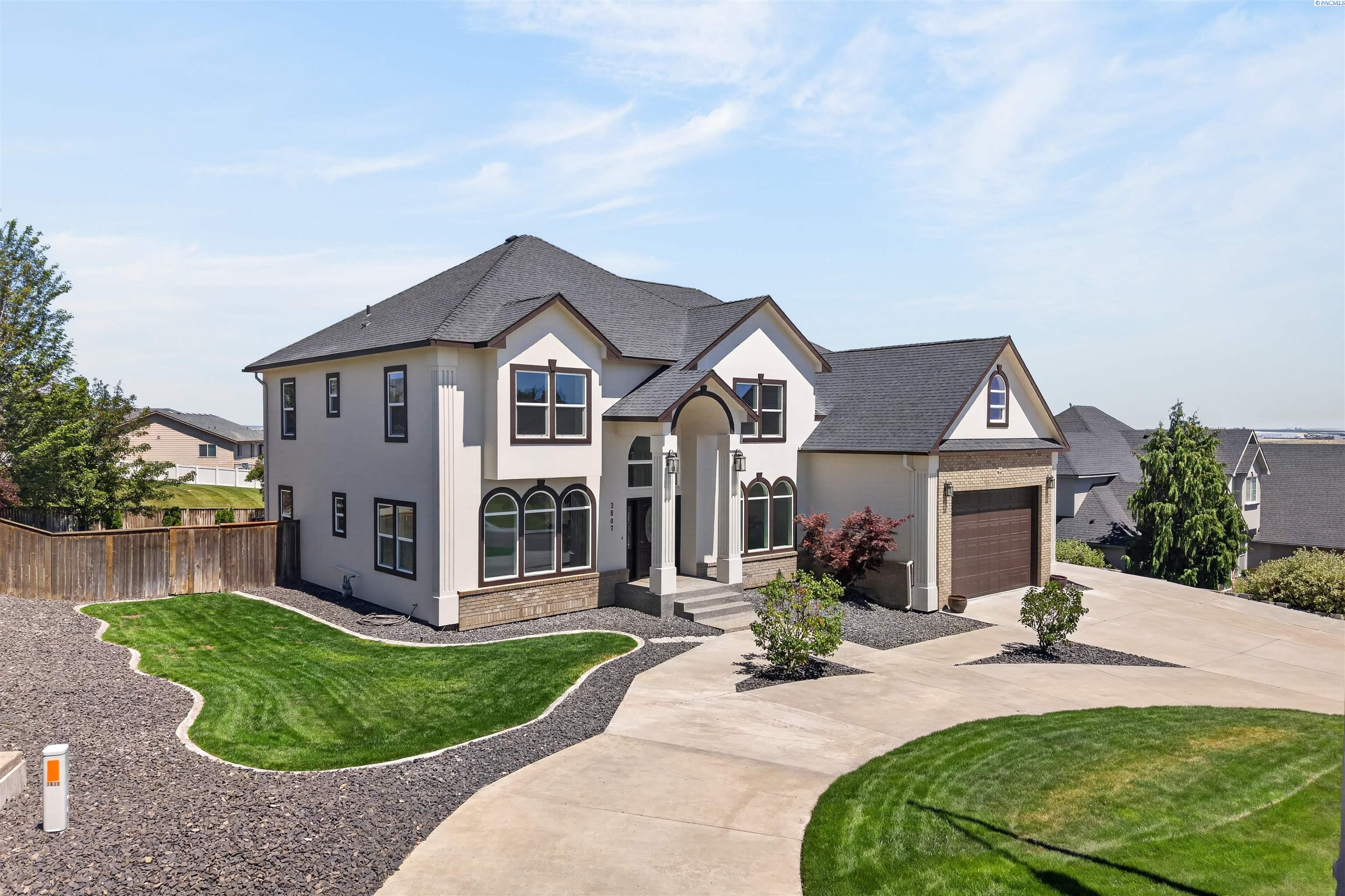 3807 Adobe Ct, Pasco, WA 99301
