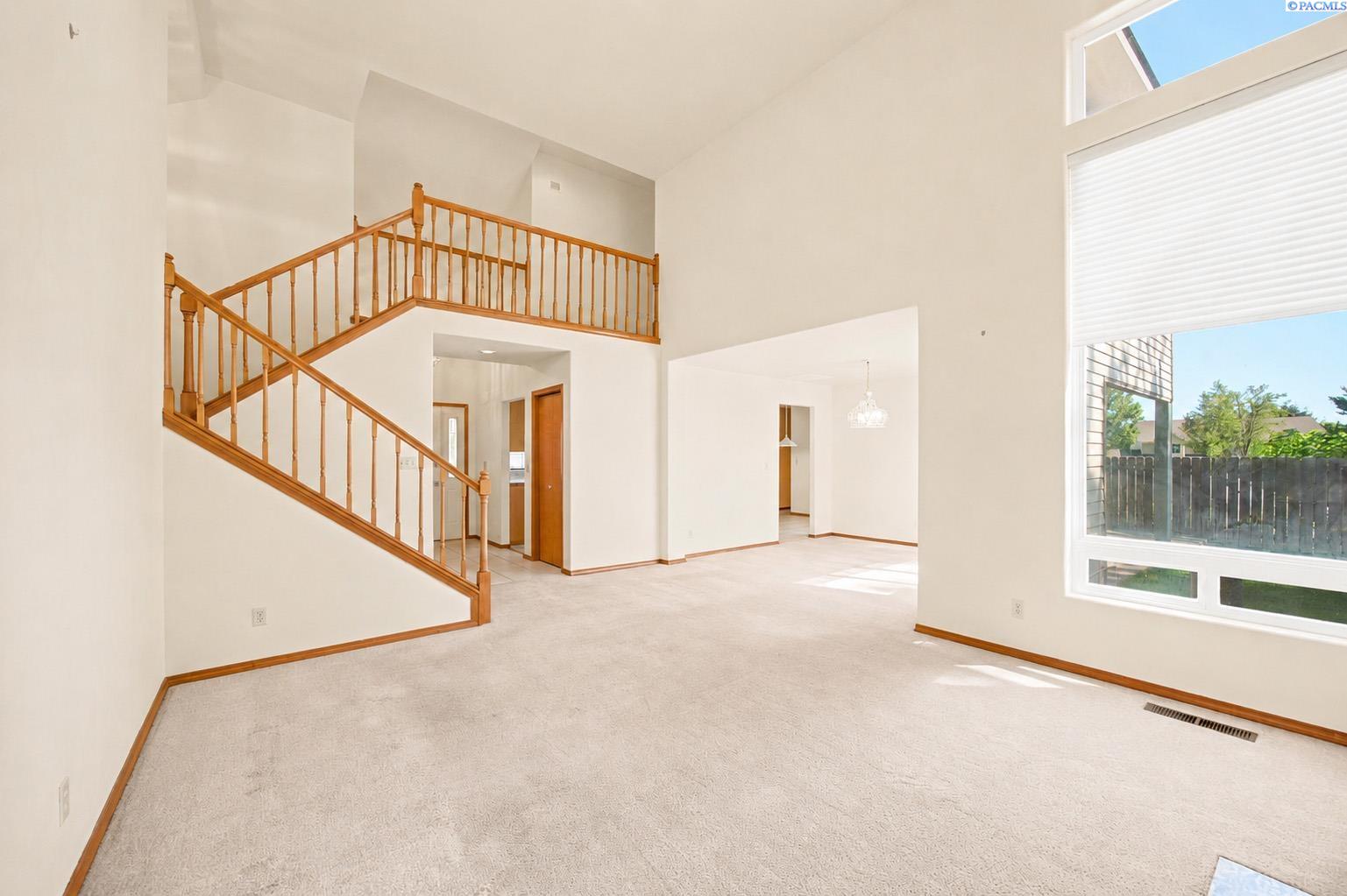 119 Bebb Ct, Richland, WA 99352